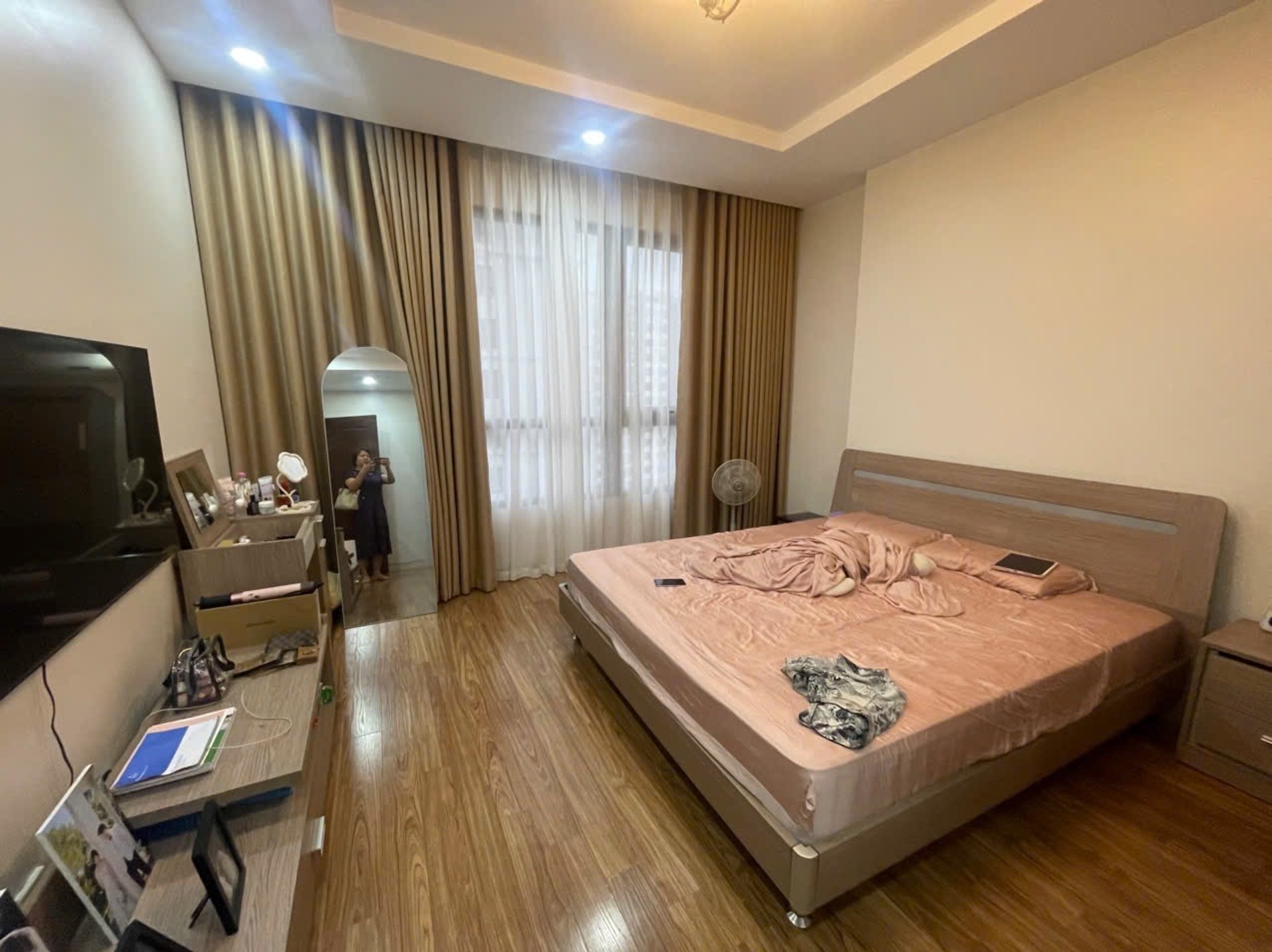 Bán nhà Minh Khai - diện tích 95m2 1 tầng - Lô góc 2 mặt thoáng - giá 13,2 tỷ