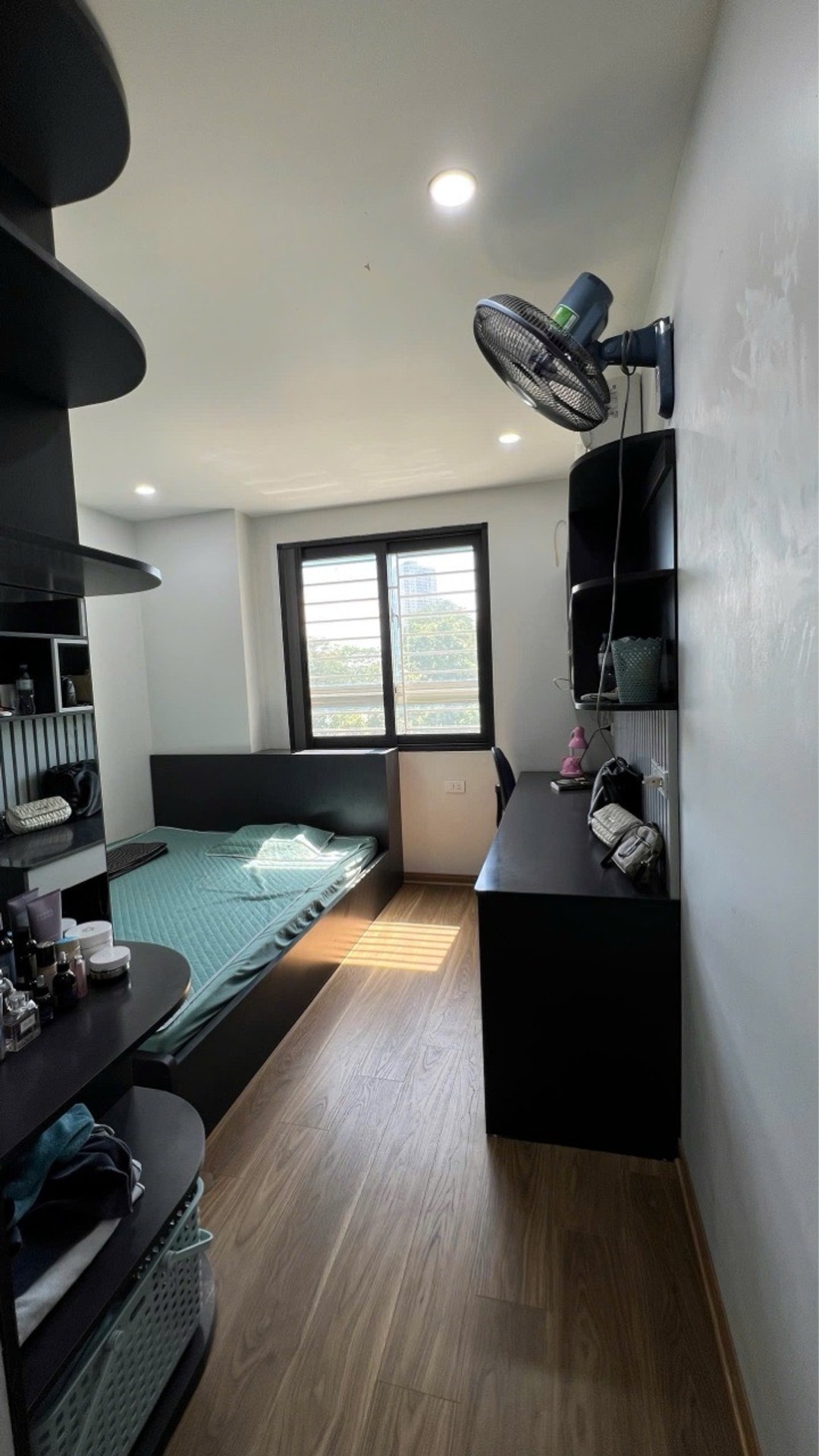Bán nhà Linh Đường - diện tích 76m2 1 tầng - Ô tô đỗ sảnh - giá 4,58 tỷ