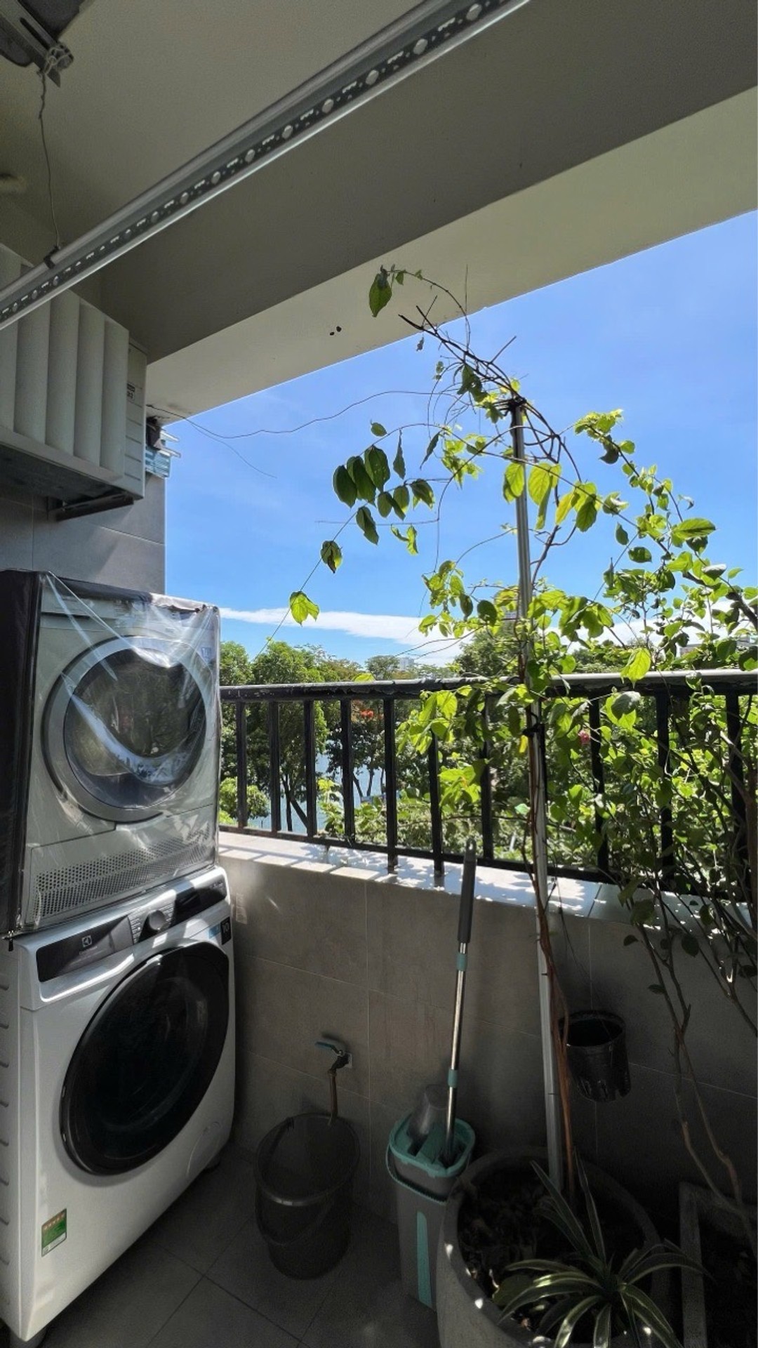 Bán nhà Linh Đường - diện tích 76m2 1 tầng - Ô tô đỗ sảnh - giá 4,58 tỷ