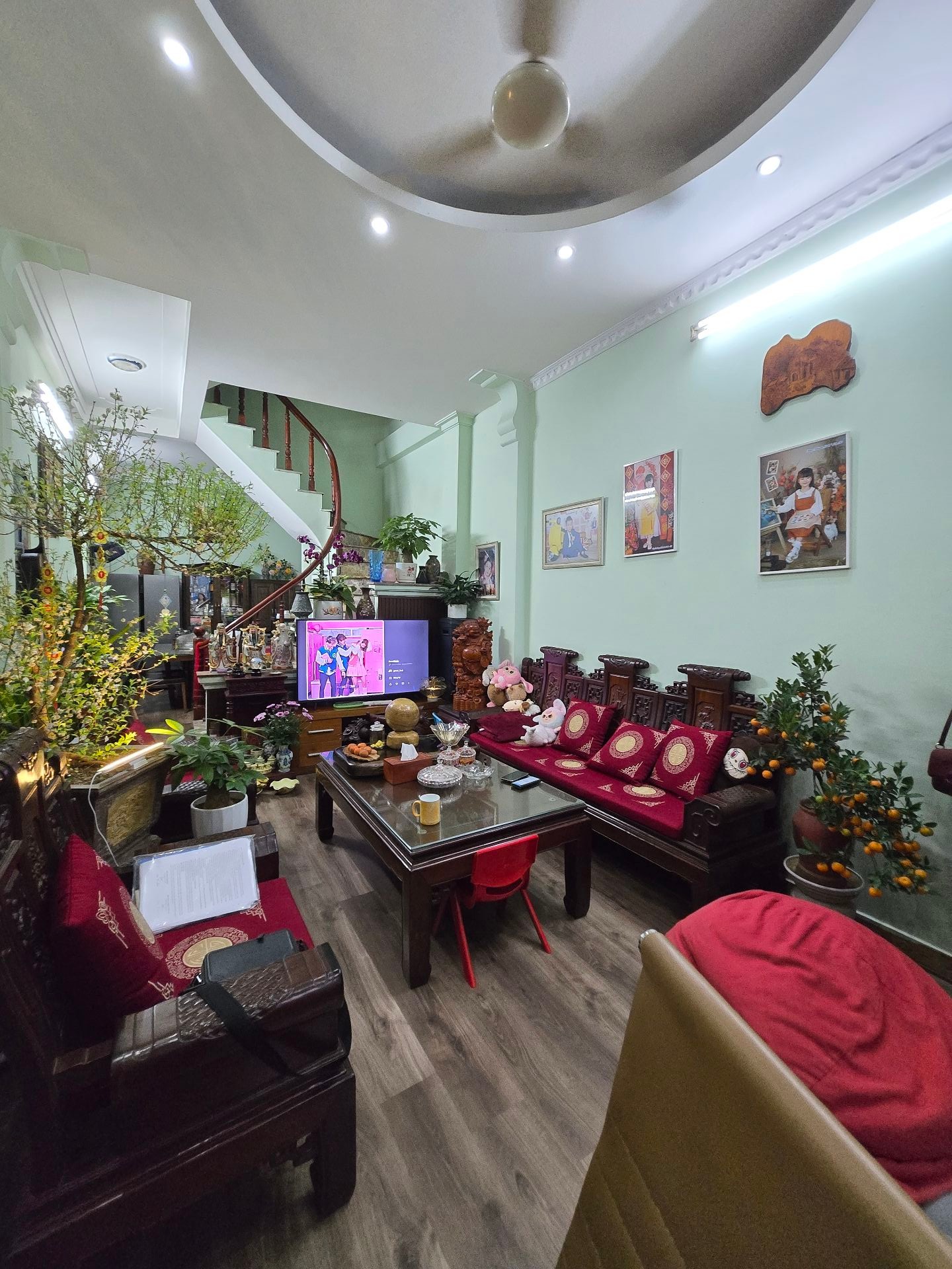 Bán nhà Hoàng Mai - diện tích 41m2 4 tầng - Ô tô tránh - giá 17,8 tỷ