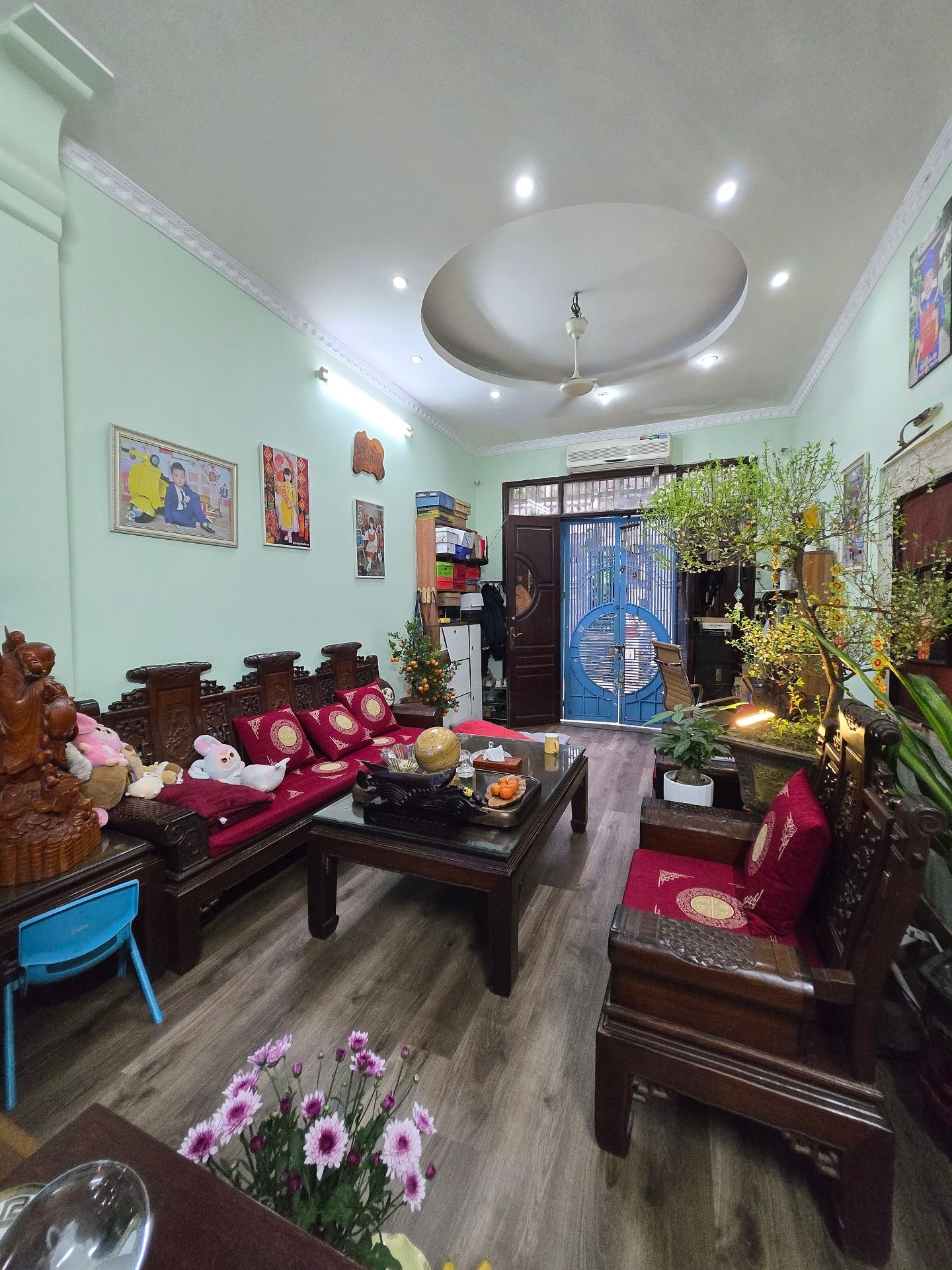 Bán nhà Hoàng Mai - diện tích 41m2 4 tầng - Ô tô tránh - giá 17,8 tỷ