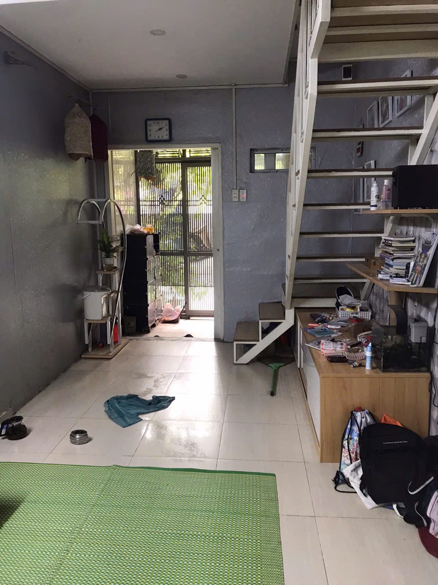 Bán nhà Định Công Thượng - diện tích 30m2 2 tầng - Ô TÔ TRÁNH - giá 2,8 tỷ
