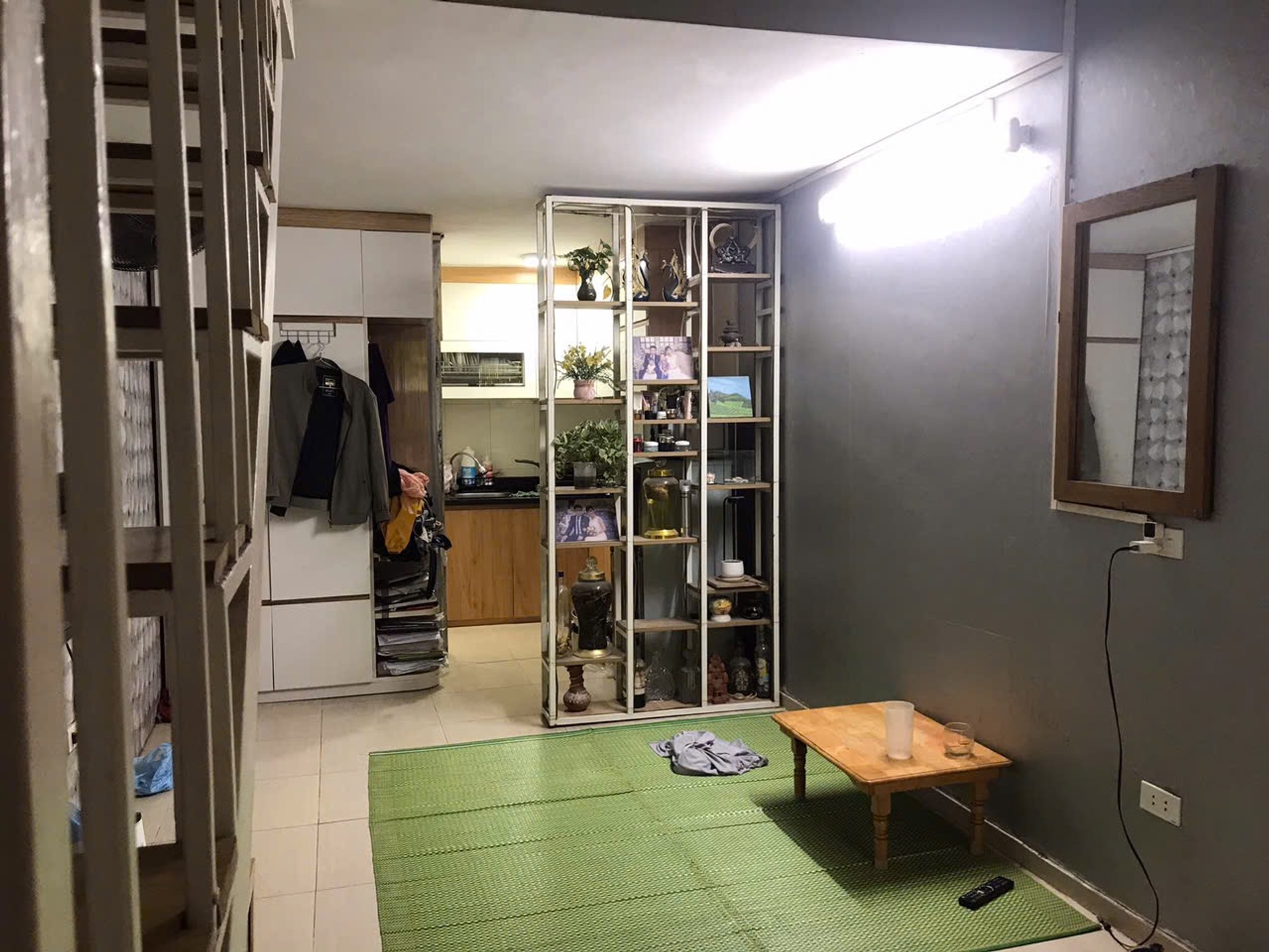 Bán nhà Định Công Thượng - diện tích 30m2 2 tầng - Ô TÔ TRÁNH - giá 2,8 tỷ