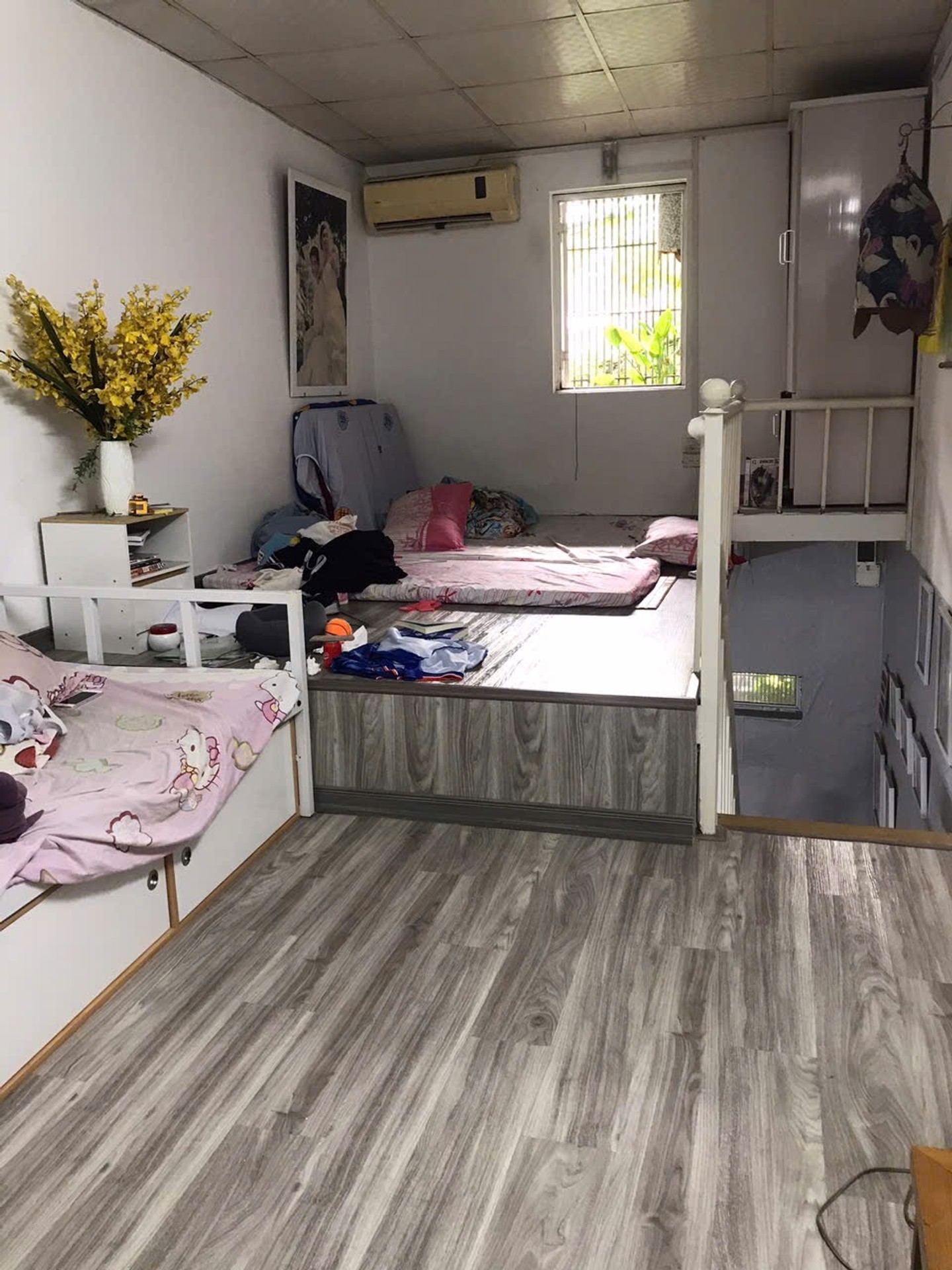 Bán nhà Định Công Thượng - diện tích 30m2 2 tầng - Ô TÔ TRÁNH - giá 2,8 tỷ