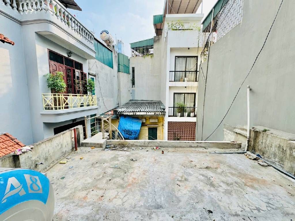 Bán nhà Vân Hồ - diện tích 51m2 5 tầng - Lô góc, mặt tiền rộng 5.2m - giá 14,5 tỷ