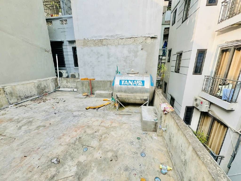 Bán nhà Vân Hồ - diện tích 51m2 5 tầng - Lô góc, mặt tiền rộng 5.2m - giá 14,5 tỷ