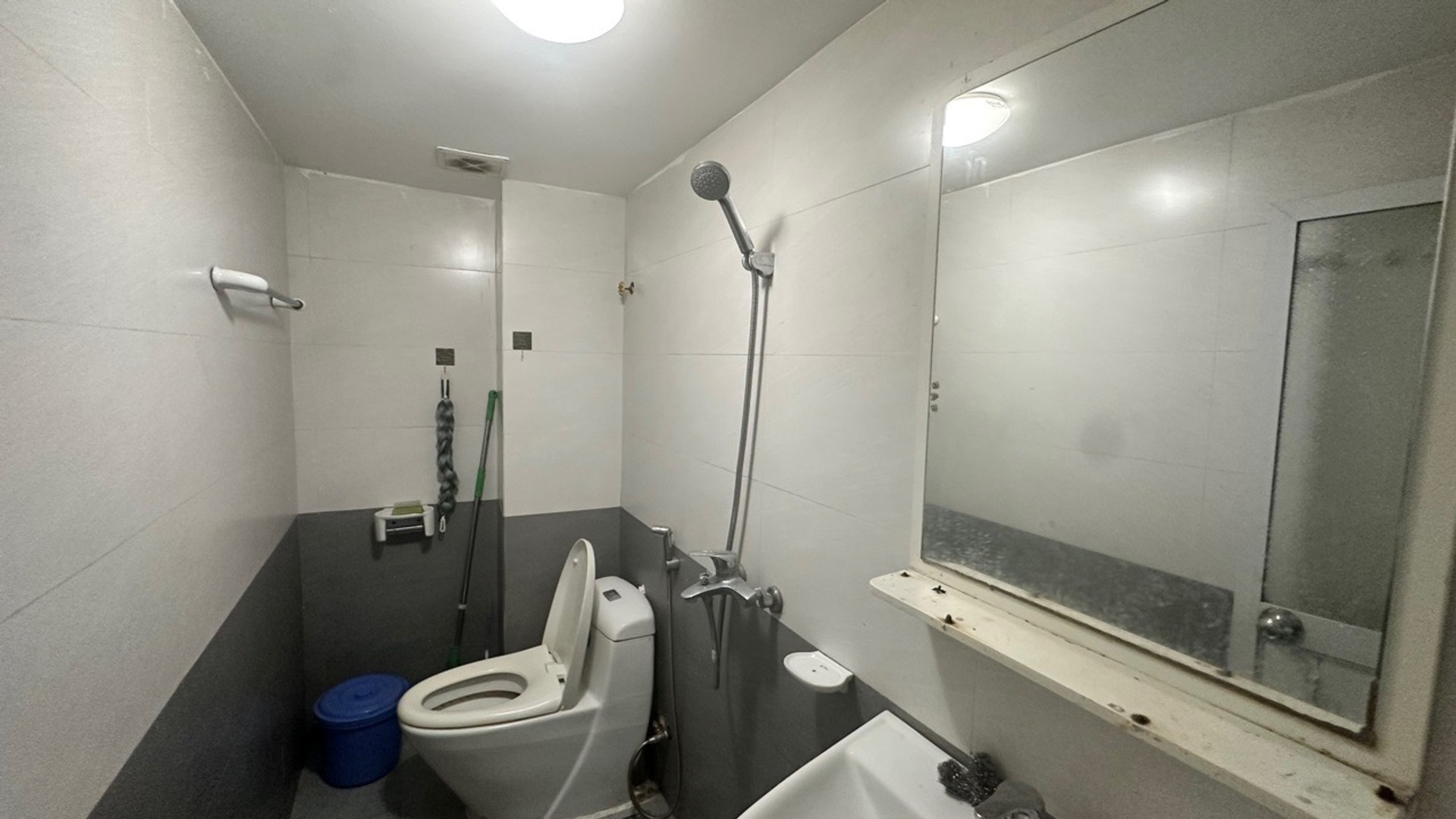 Bán nhà Thanh Lân - diện tích 31m2 4 tầng - Gần ô tô - giá 7 tỷ