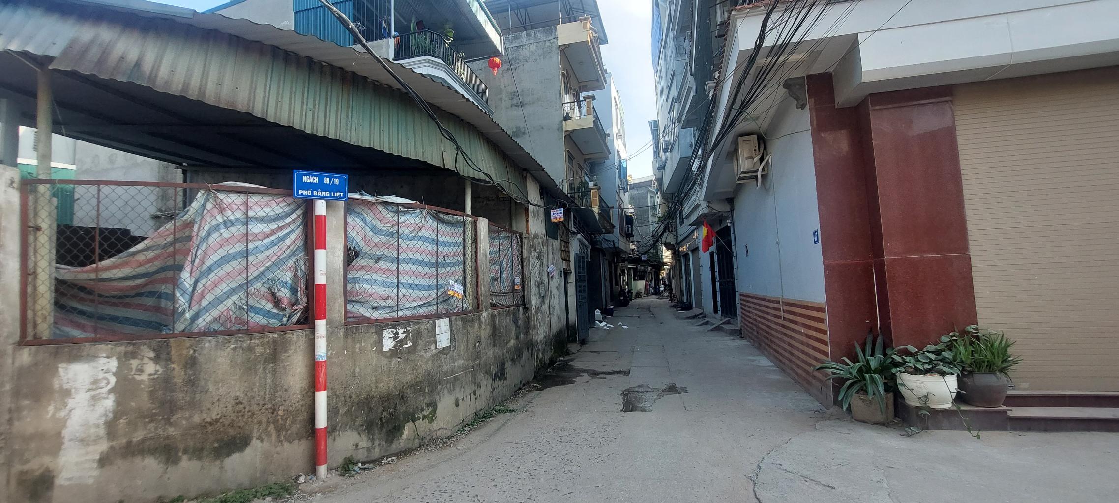 Bán nhà Bằng Liệt - diện tích 60m2 1 tầng - Ô TÔ - MẶT NGÕ THÔNG - giá 16 tỷ