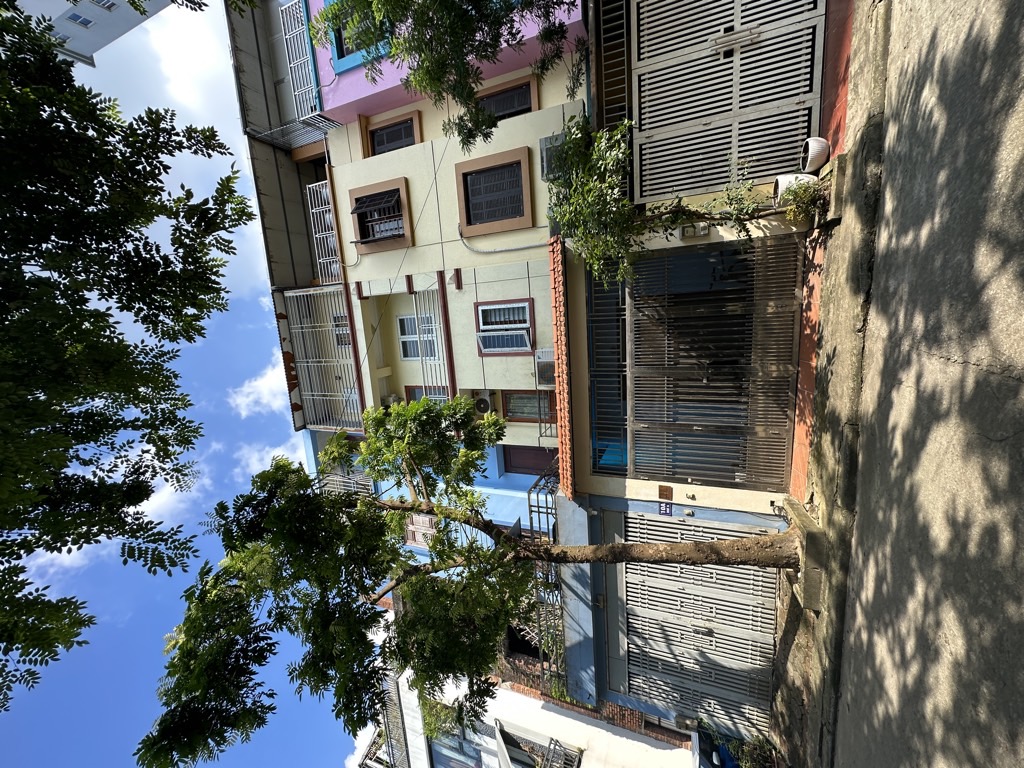 Bán nhà Lĩnh Nam - diện tích 88m2 4 tầng - ô tô tránh - giá 27 tỷ