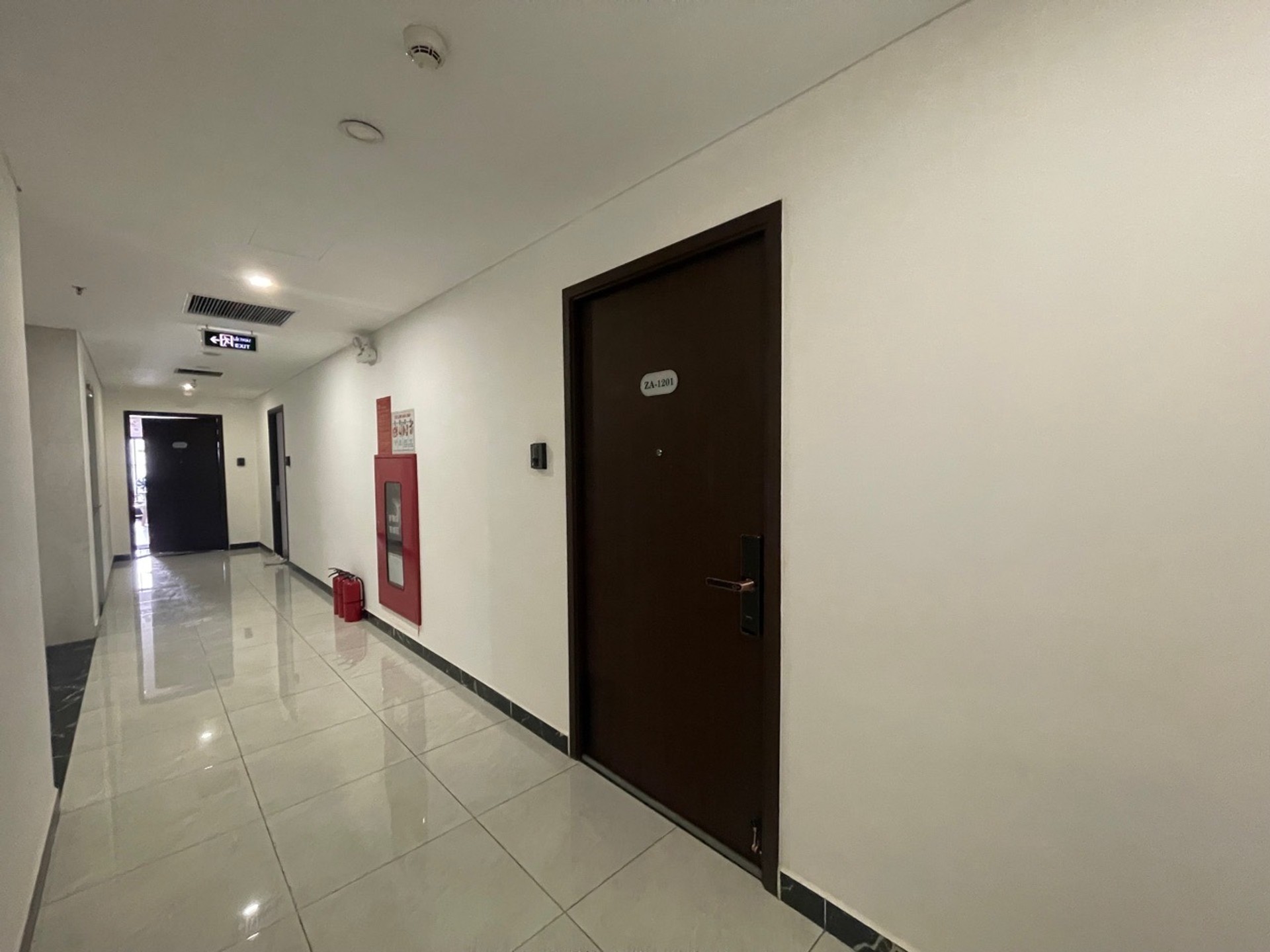 Bán nhà Hoàng Mai - diện tích 114m2 1 tầng - LÔ GÓC 3 MẶT THOÁNG - giá 11,5 tỷ