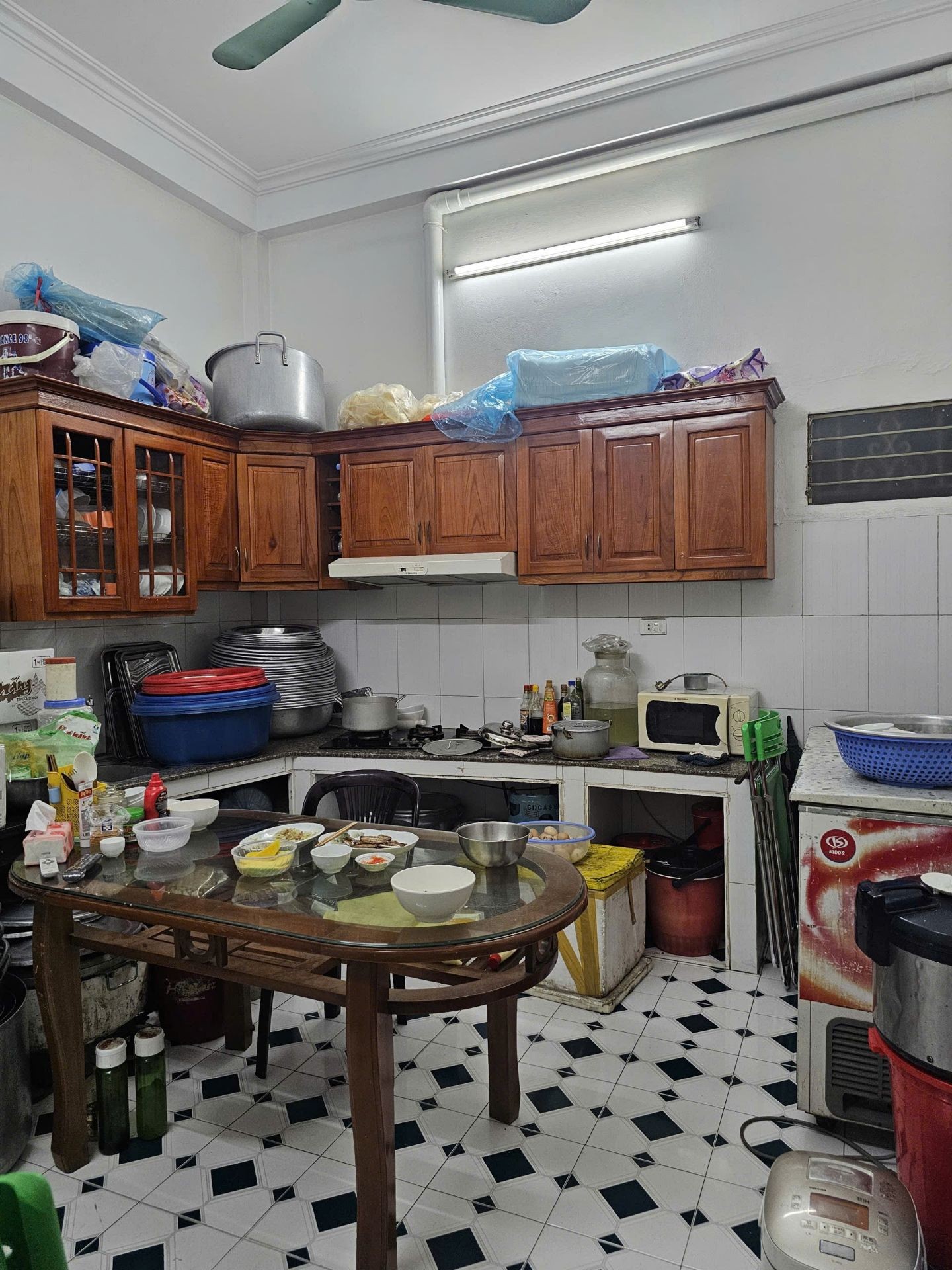 Bán nhà Ngõ 3 LK Đền Lừ - diện tích 70m2 3 tầng - ô tô tránh - giá 34,6 tỷ