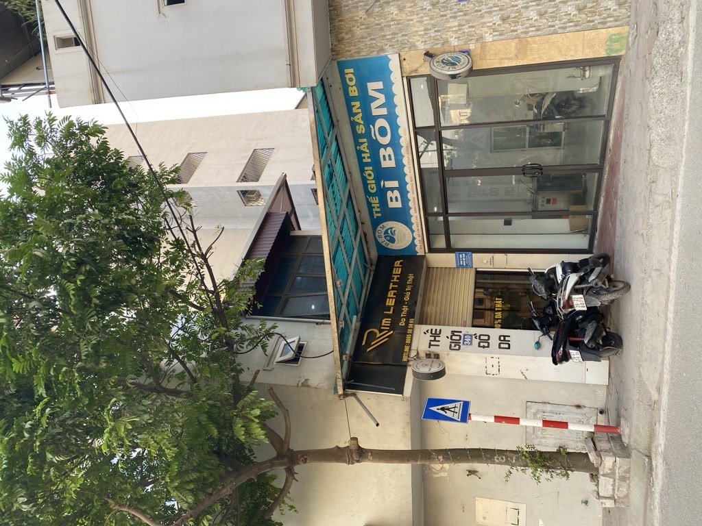 Bán nhà Trịnh Đình Cửu - diện tích 129m2 2 tầng - ô tô tránh - giá 31,5 tỷ