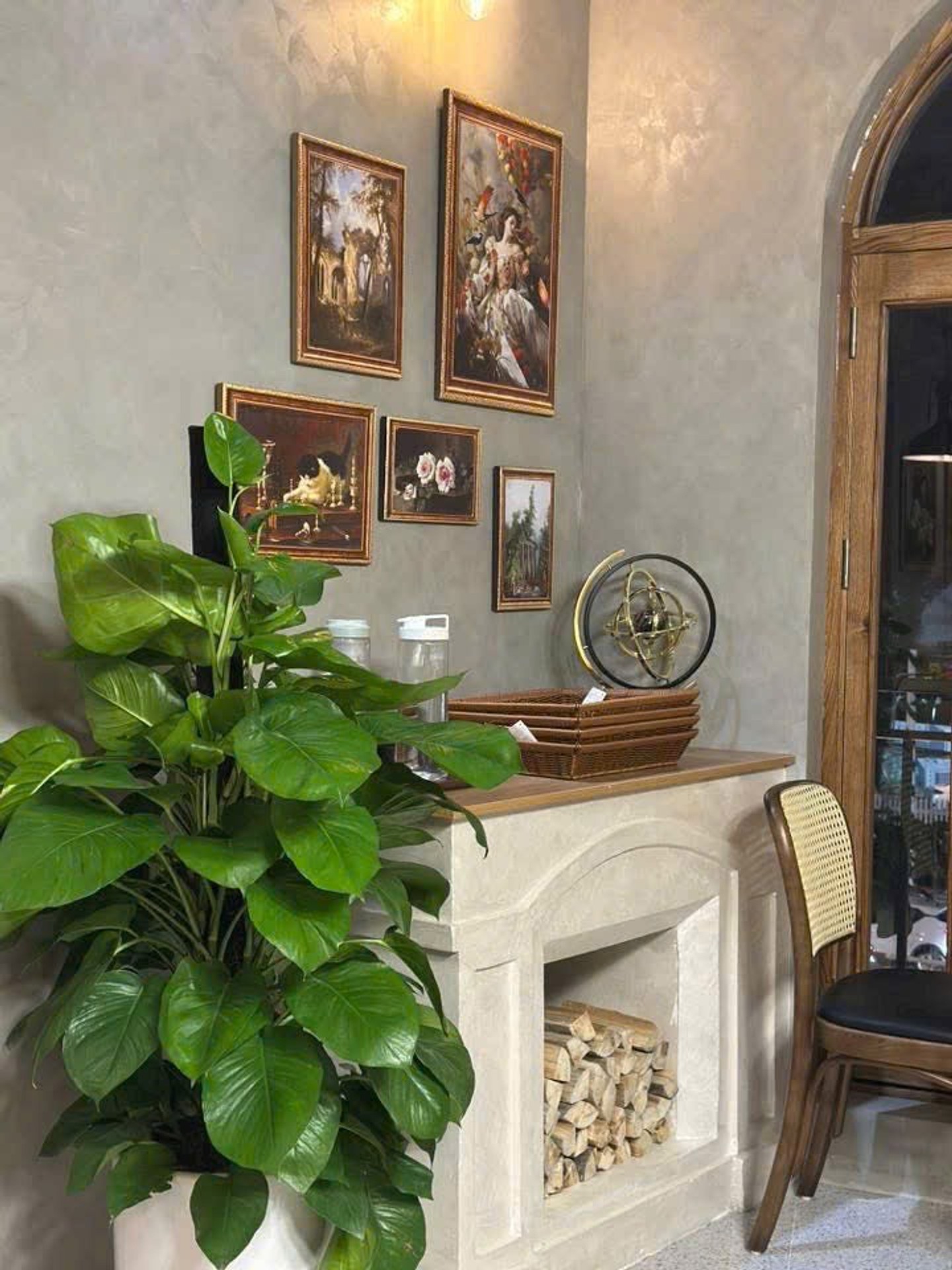 Bán nhà Giải Phóng - diện tích 27m2 6 tầng - Lô góc 2 mặt thoáng - giá 25,5 tỷ