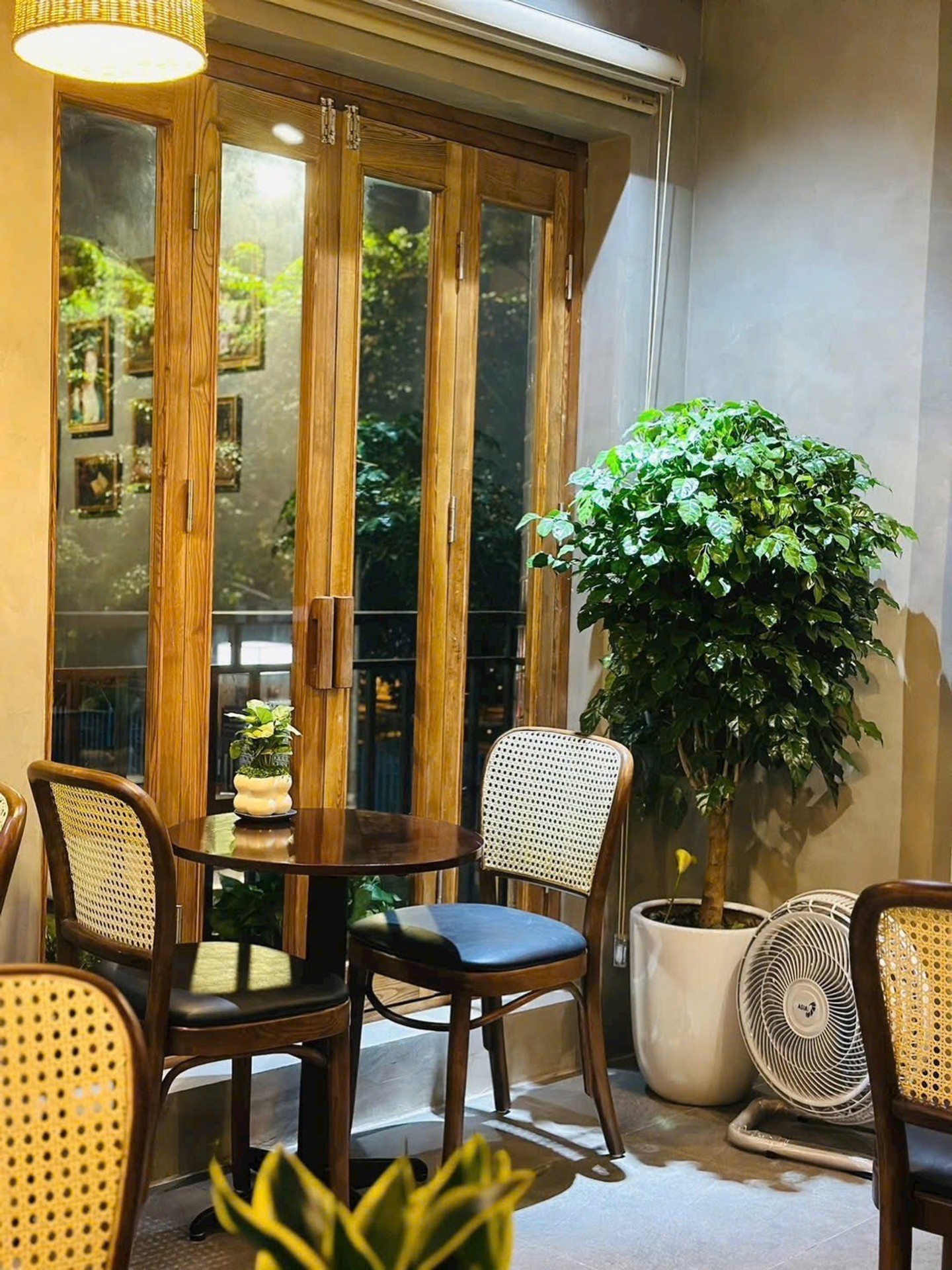 Bán nhà Giải Phóng - diện tích 27m2 6 tầng - Lô góc 2 mặt thoáng - giá 25,5 tỷ