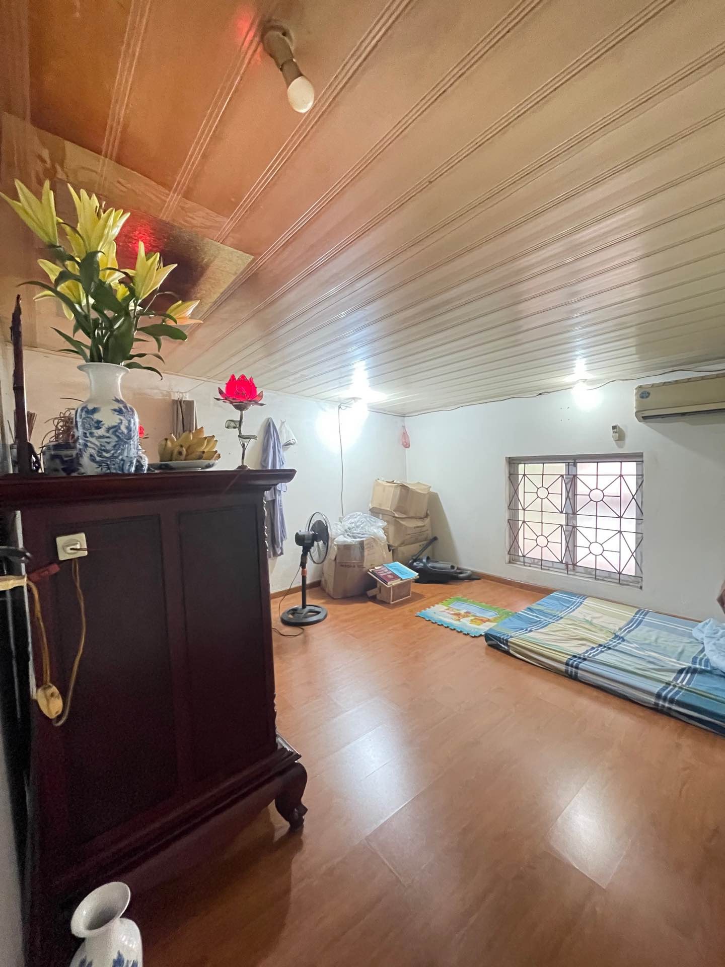 Bán nhà Lĩnh Nam - diện tích 50m2 1.5 tầng - Ngõ ô tô, có quy hoạch mở đường - giá 5,4 tỷ