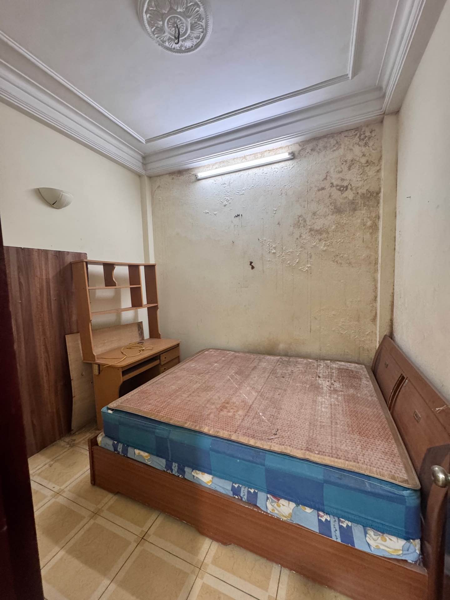 Bán nhà Minh Khai - diện tích 85m2 4 tầng - Ngõ ô tô tránh - giá 28,9 tỷ