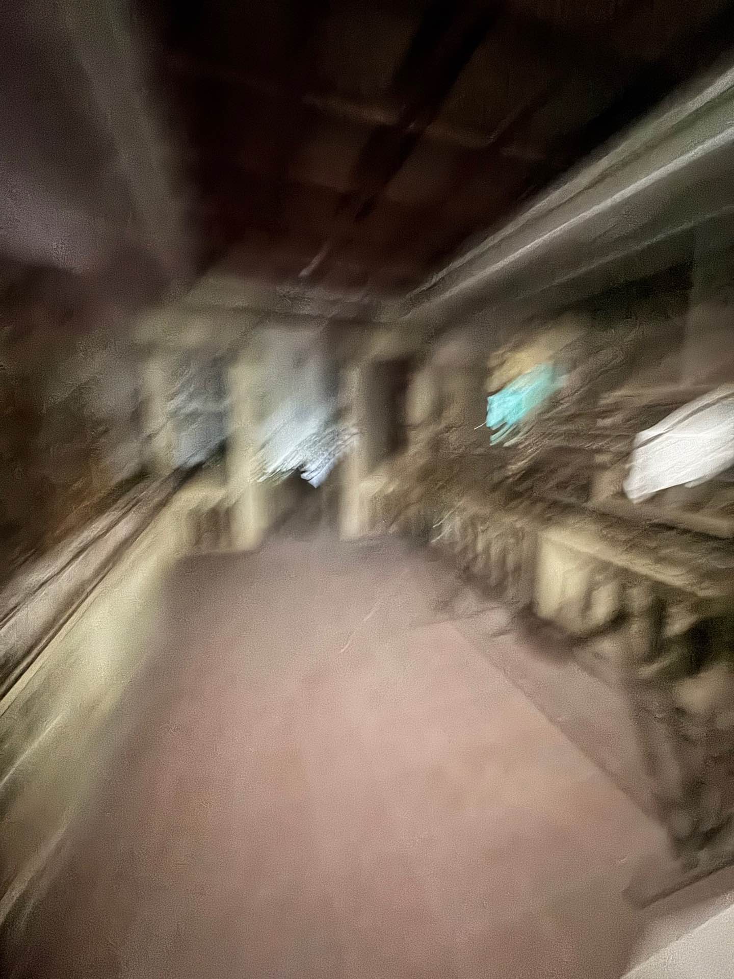 Bán nhà Minh Khai - diện tích 85m2 4 tầng - Ngõ ô tô tránh - giá 28,9 tỷ