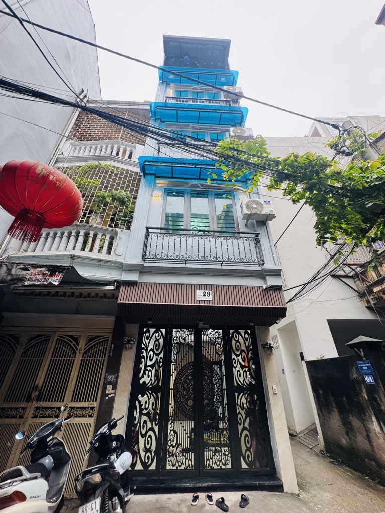 Bán nhà Hoàng Mai - diện tích 42m2 5 tầng - Lô góc 2 mặt thoáng - giá 13,8 tỷ