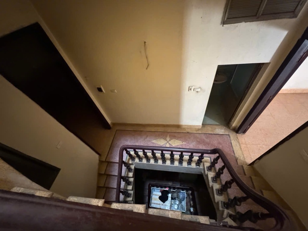 Bán nhà Yên Hoà - diện tích 55m2 5 tầng - Mặt phố VIP Cầu Giấy - giá 34 tỷ