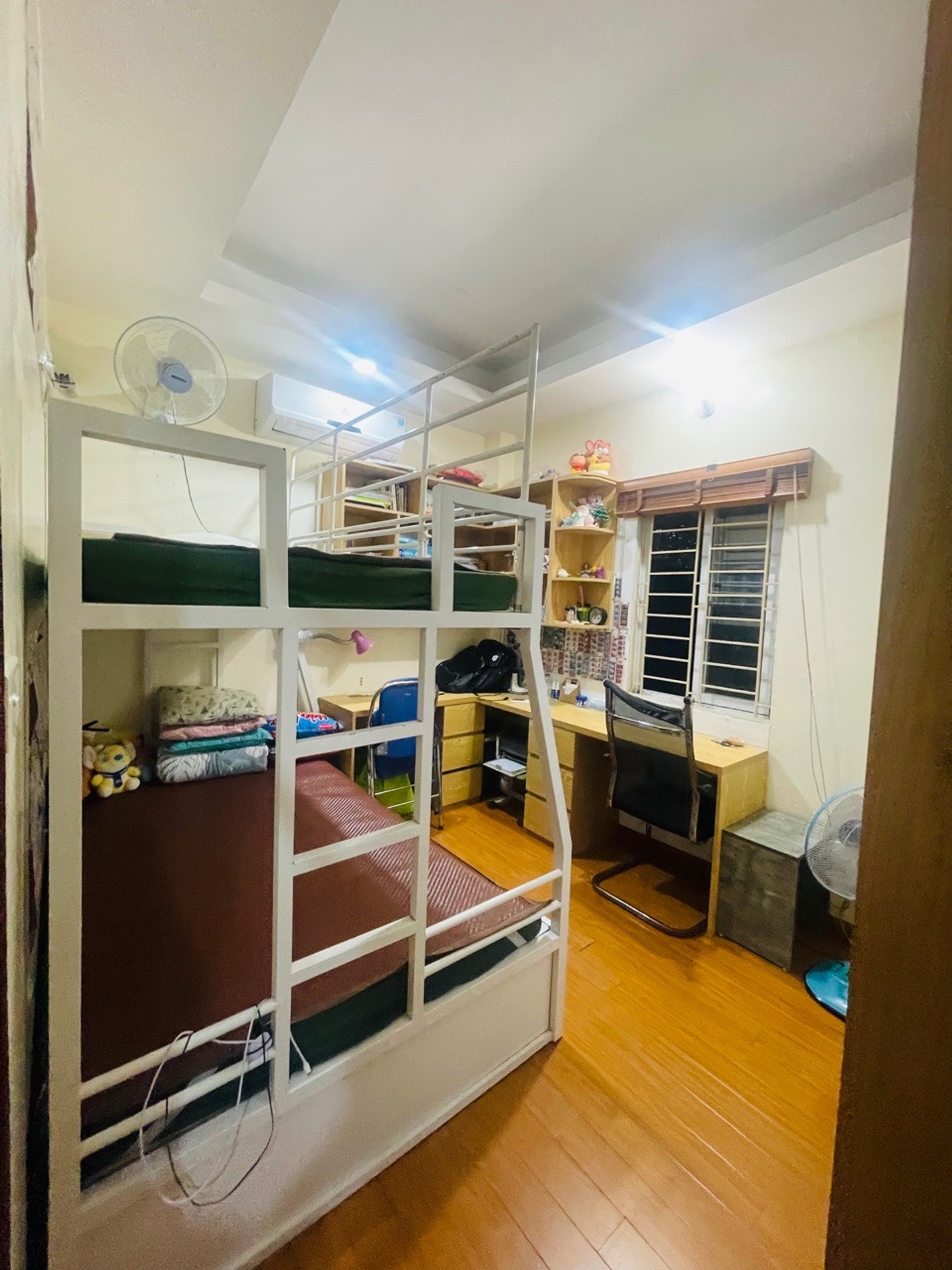 Bán nhà Kim Giang - diện tích 46m2 1 tầng - ô tô đỗ cửa - giá 2,3 tỷ