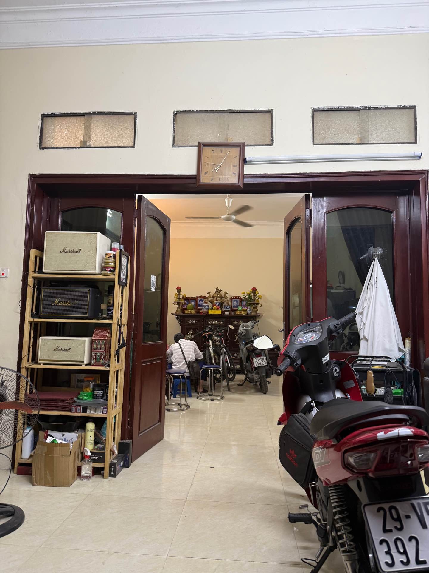 Bán nhà Trương Định - diện tích 68m2 3 tầng - Lô góc 2 mặt thoáng - giá 27 tỷ