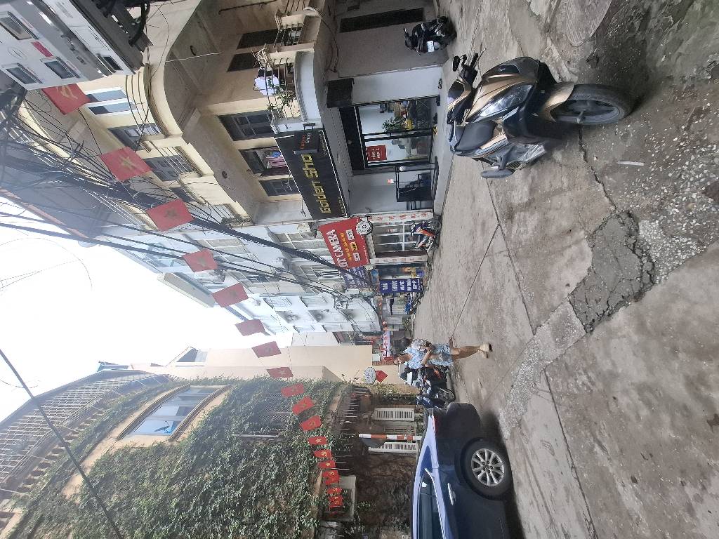 Bán nhà Tây Sơn - diện tích 64m2 4 tầng - Ô tô tránh vào nhà - giá 35 tỷ