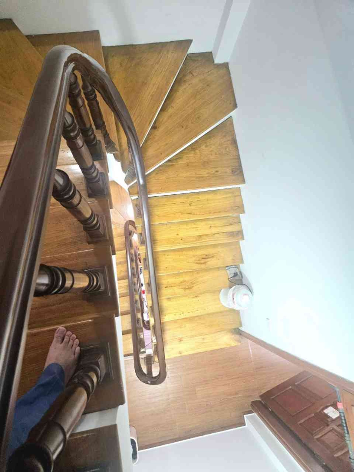 Bán nhà Kim Giang - diện tích 54m2 4 tầng - ô tô đỗ cửa - giá 14,6 tỷ