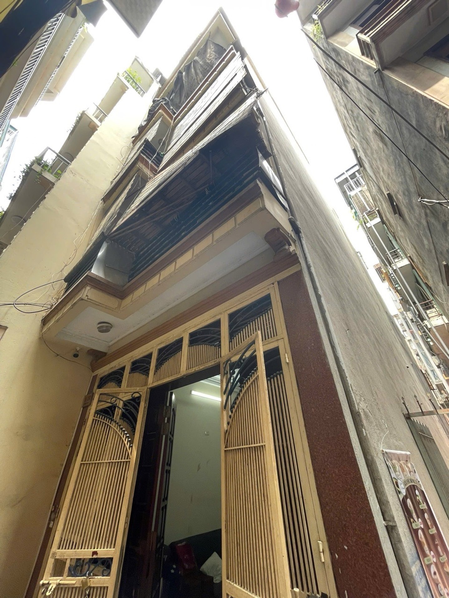 Bán nhà Chính Kinh - diện tích 36m2 5 tầng - Lô góc - giá 12 tỷ