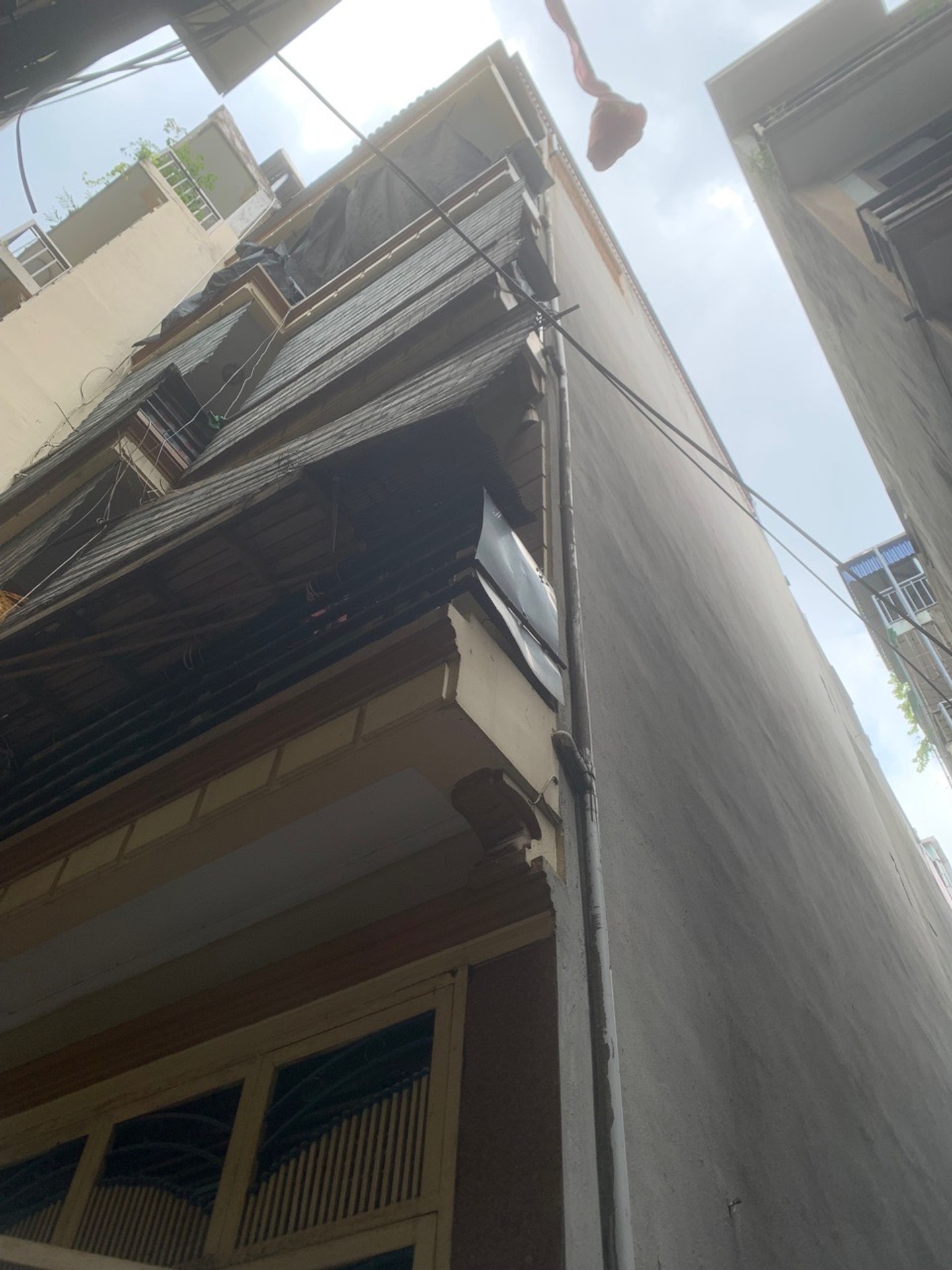 Bán nhà Chính Kinh - diện tích 36m2 5 tầng - Lô góc - giá 12 tỷ