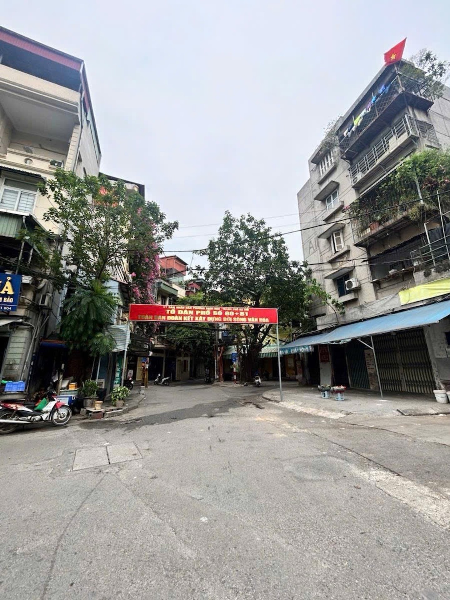 Bán nhà Đại La - diện tích 60m2 1 tầng - Ô tô đỗ cửa - giá 4,5 tỷ