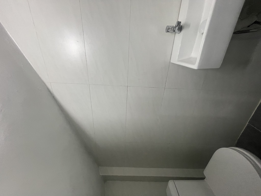 Bán nhà Giáp Bát - diện tích 46m2 6 tầng - Lô góc, thang máy - giá 15 tỷ