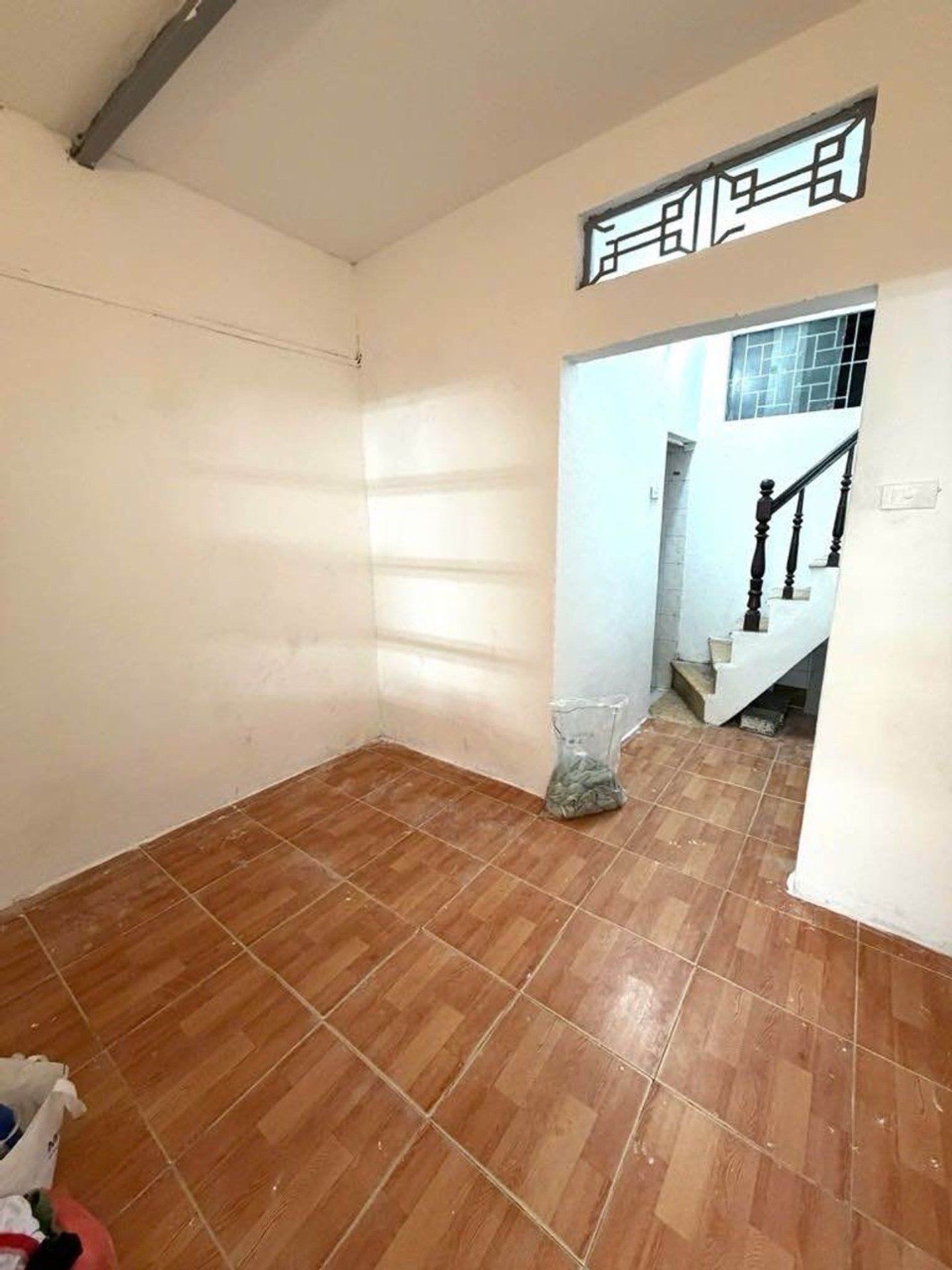 Bán nhà Tôn Đức Thắng - diện tích 25m2 2 tầng - Nhà hai mặt thoáng - giá 6,8 tỷ
