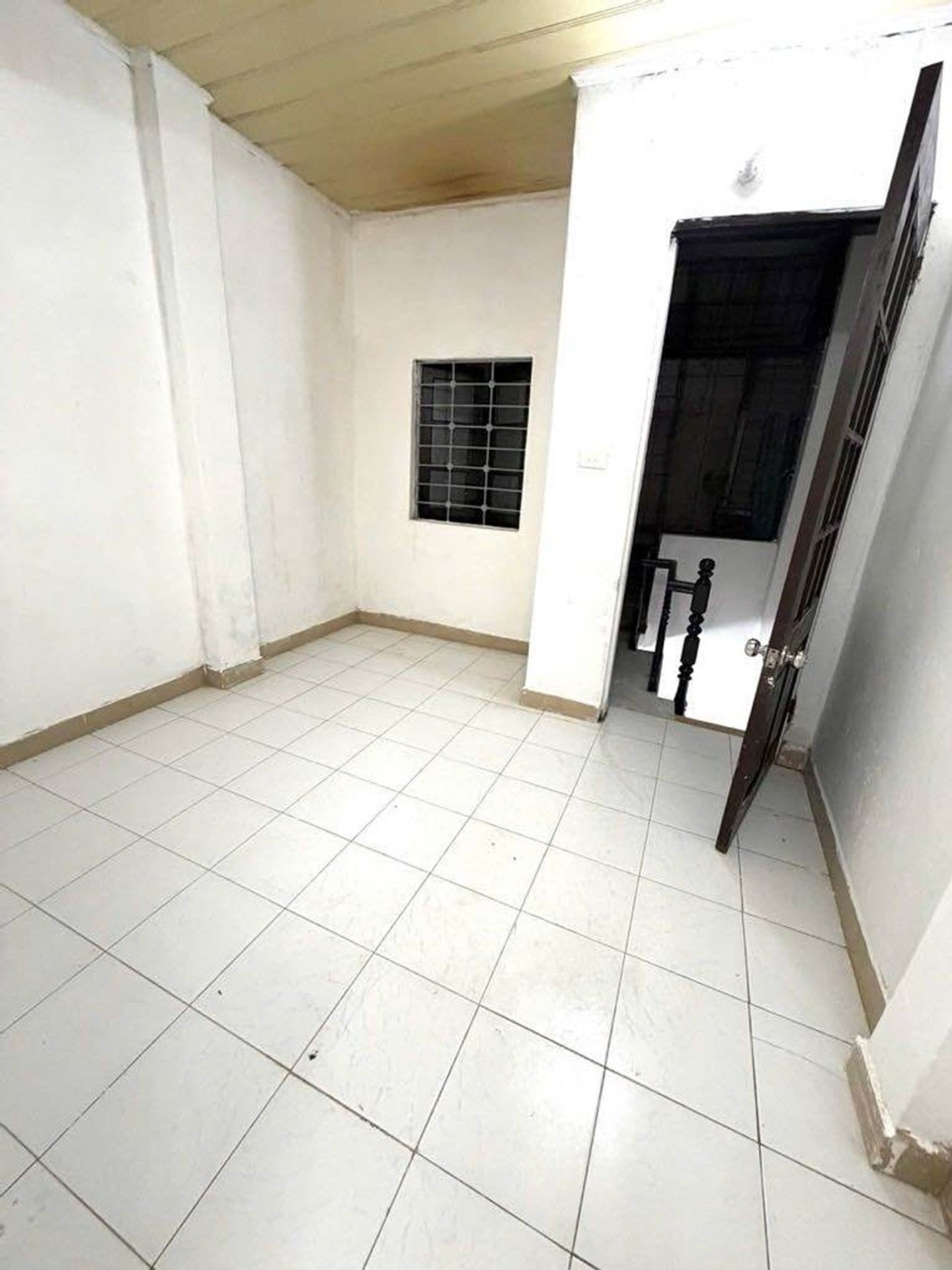 Bán nhà Tôn Đức Thắng - diện tích 25m2 2 tầng - Nhà hai mặt thoáng - giá 6,8 tỷ