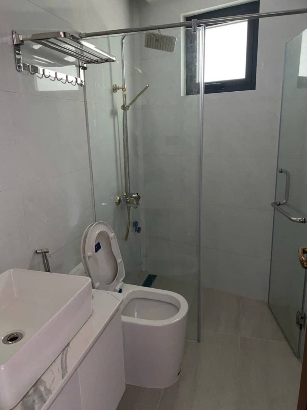 Bán nhà Nguyễn Khoái - diện tích 170m2 6 tầng - Ô tô tránh - giá 65 tỷ