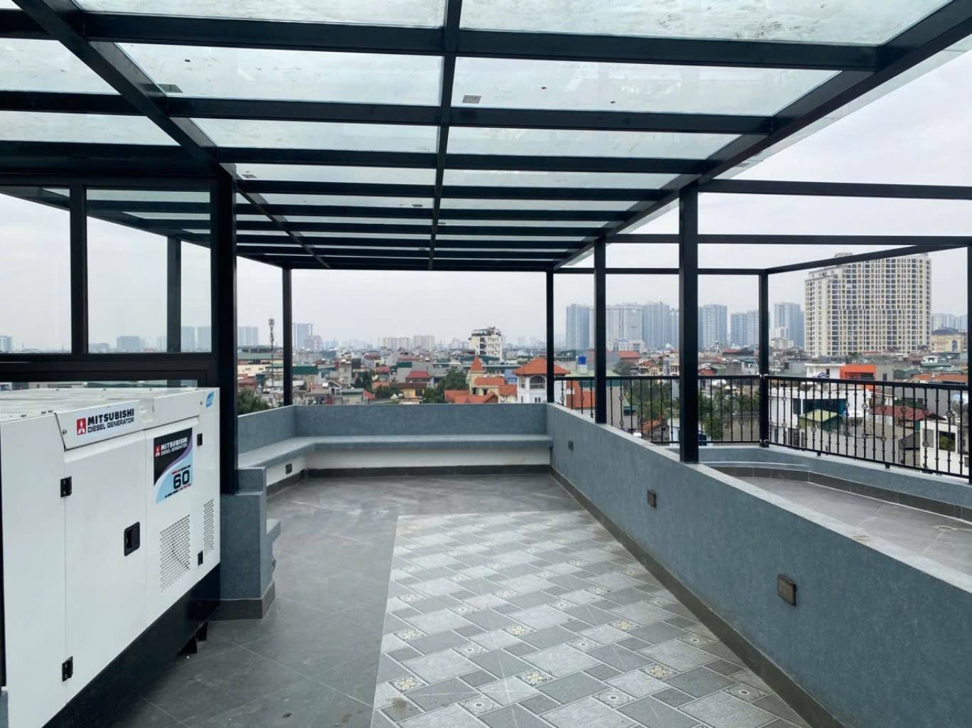 Bán nhà Nguyễn Khoái - diện tích 170m2 6 tầng - Ô tô tránh - giá 65 tỷ