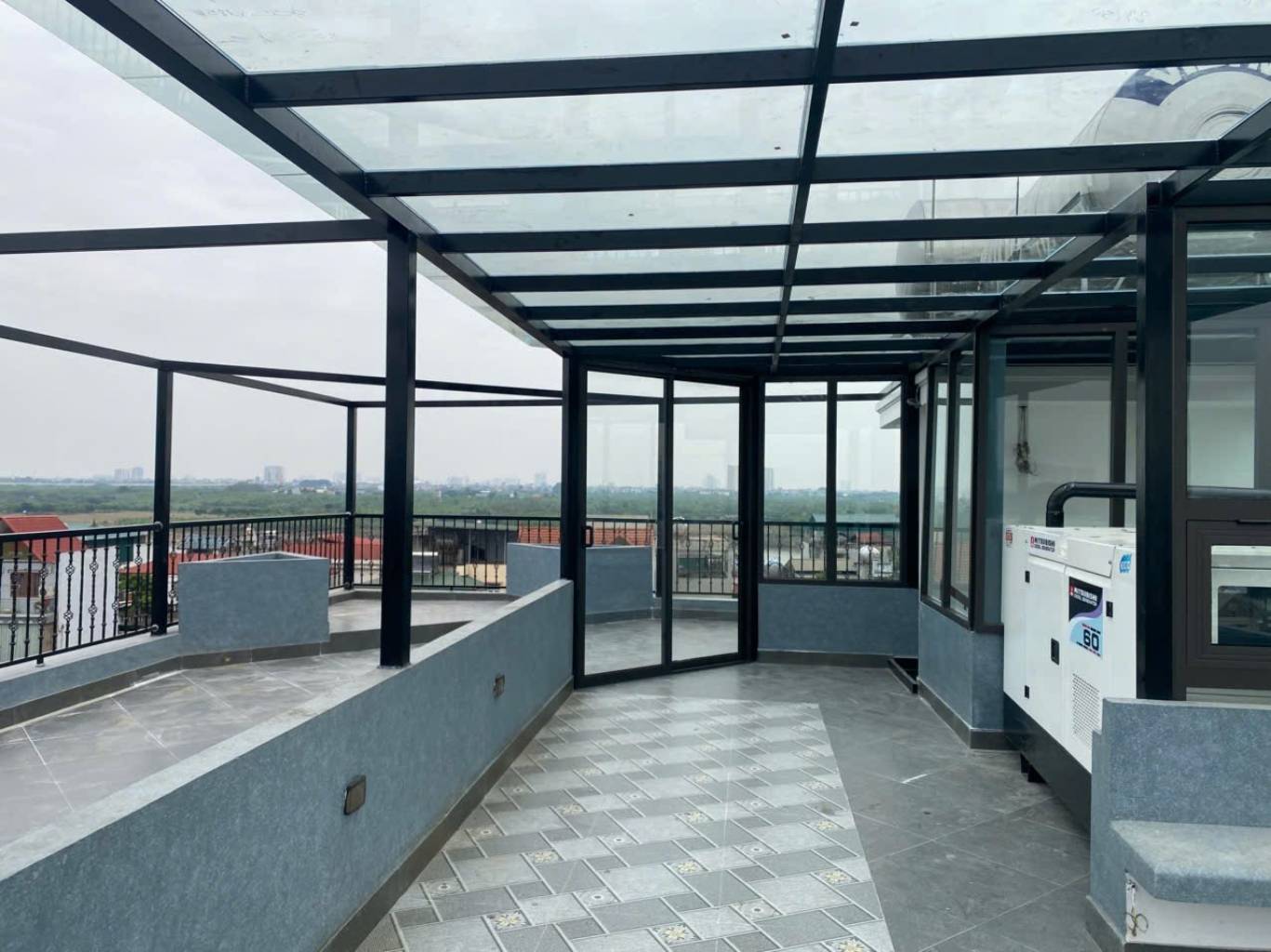 Bán nhà Nguyễn Khoái - diện tích 170m2 6 tầng - Ô tô tránh - giá 65 tỷ