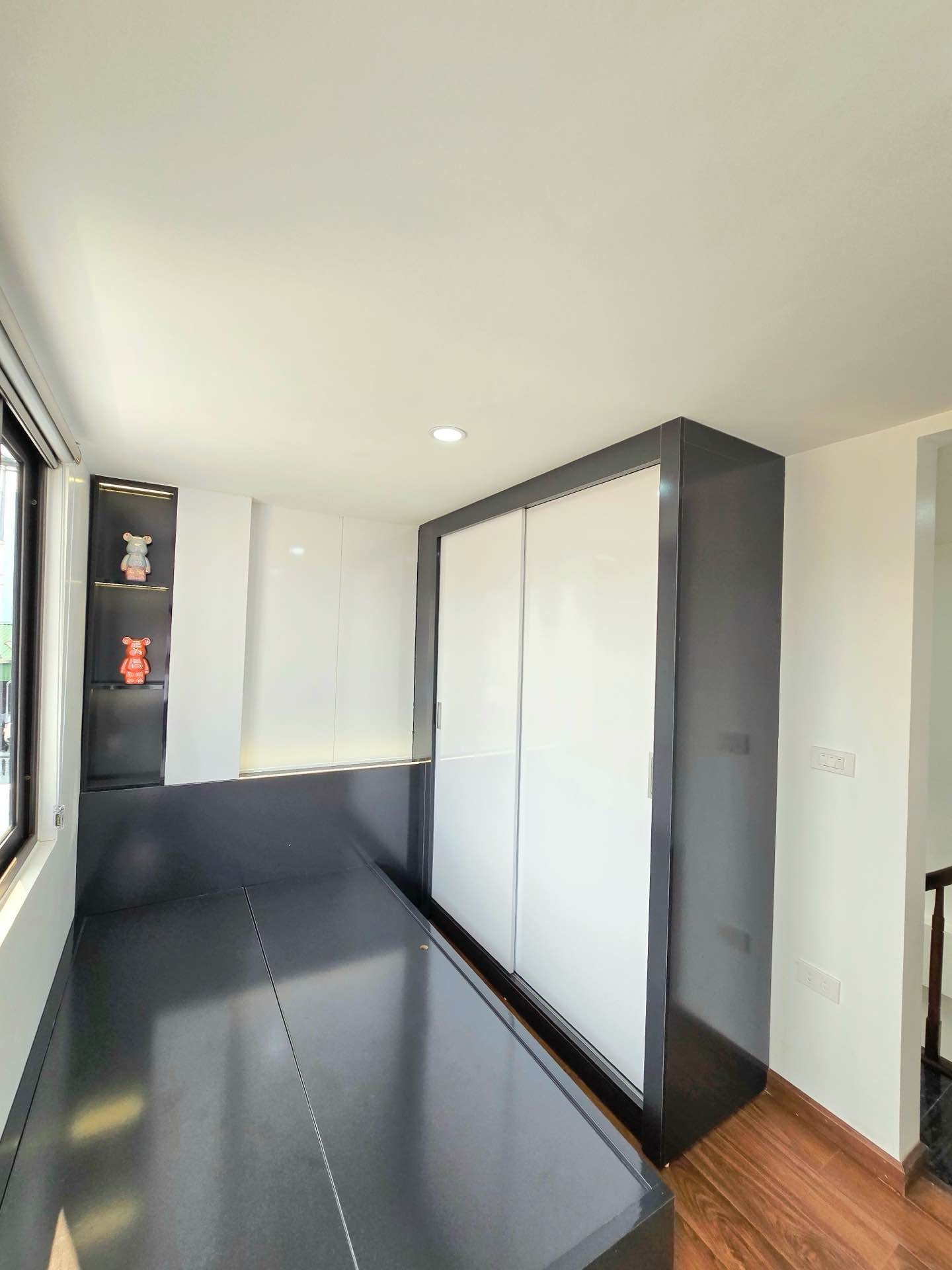 Bán nhà Giáp Nhị - diện tích 20m2 4 tầng - Lô góc, ô tô dừng đỗ - giá 8,2 tỷ