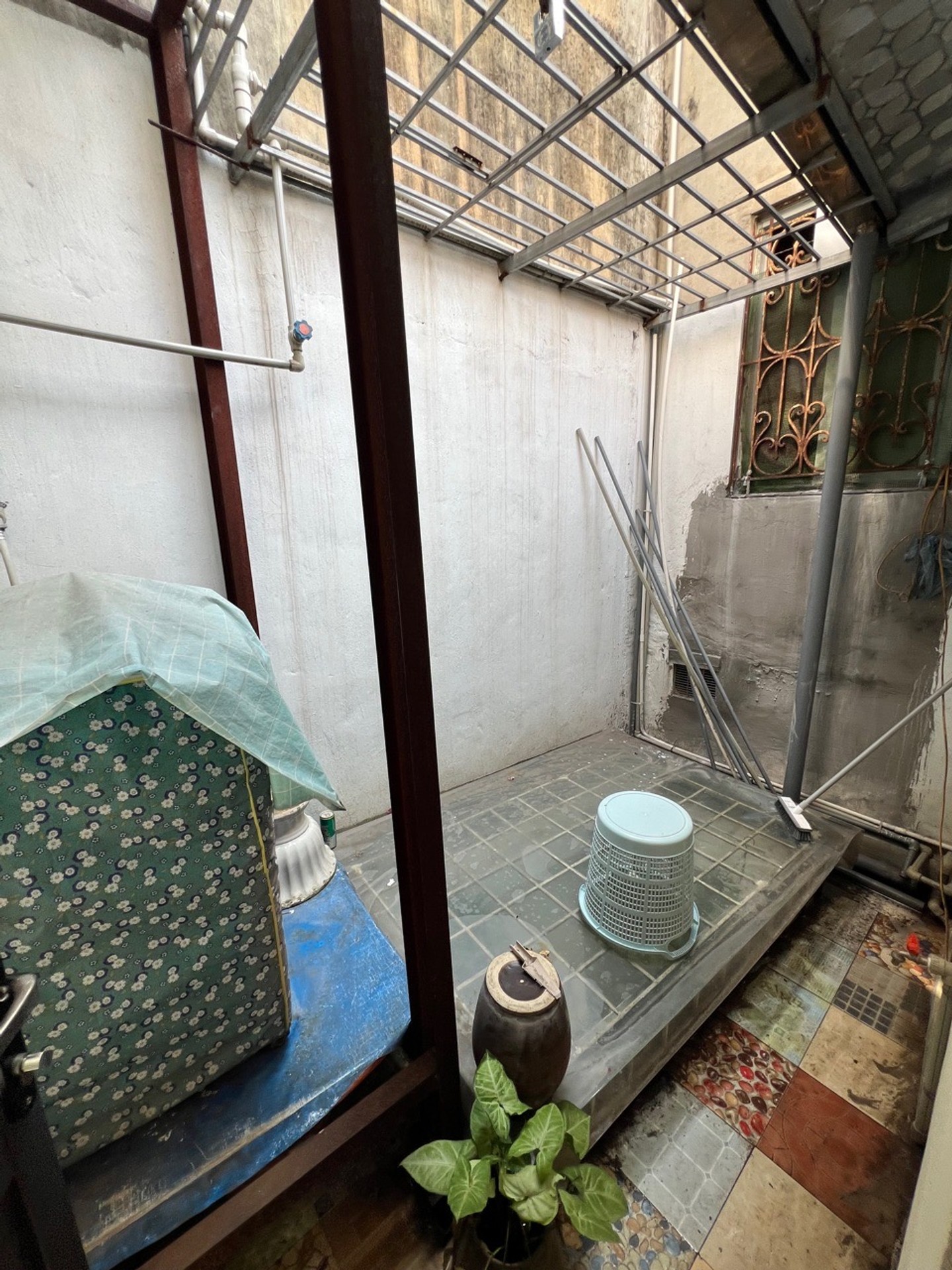 Bán nhà Giếng Mứt - diện tích 30m2 3 tầng - Nhà cũ xác định bán đất - giá 7,8 tỷ