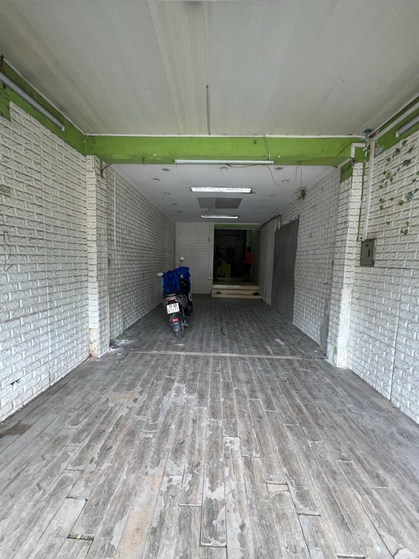 Bán nhà Kim Ngưu - diện tích 64m2 2 tầng - Mặt Phố, Mặt Ngõ - giá 21,5 tỷ