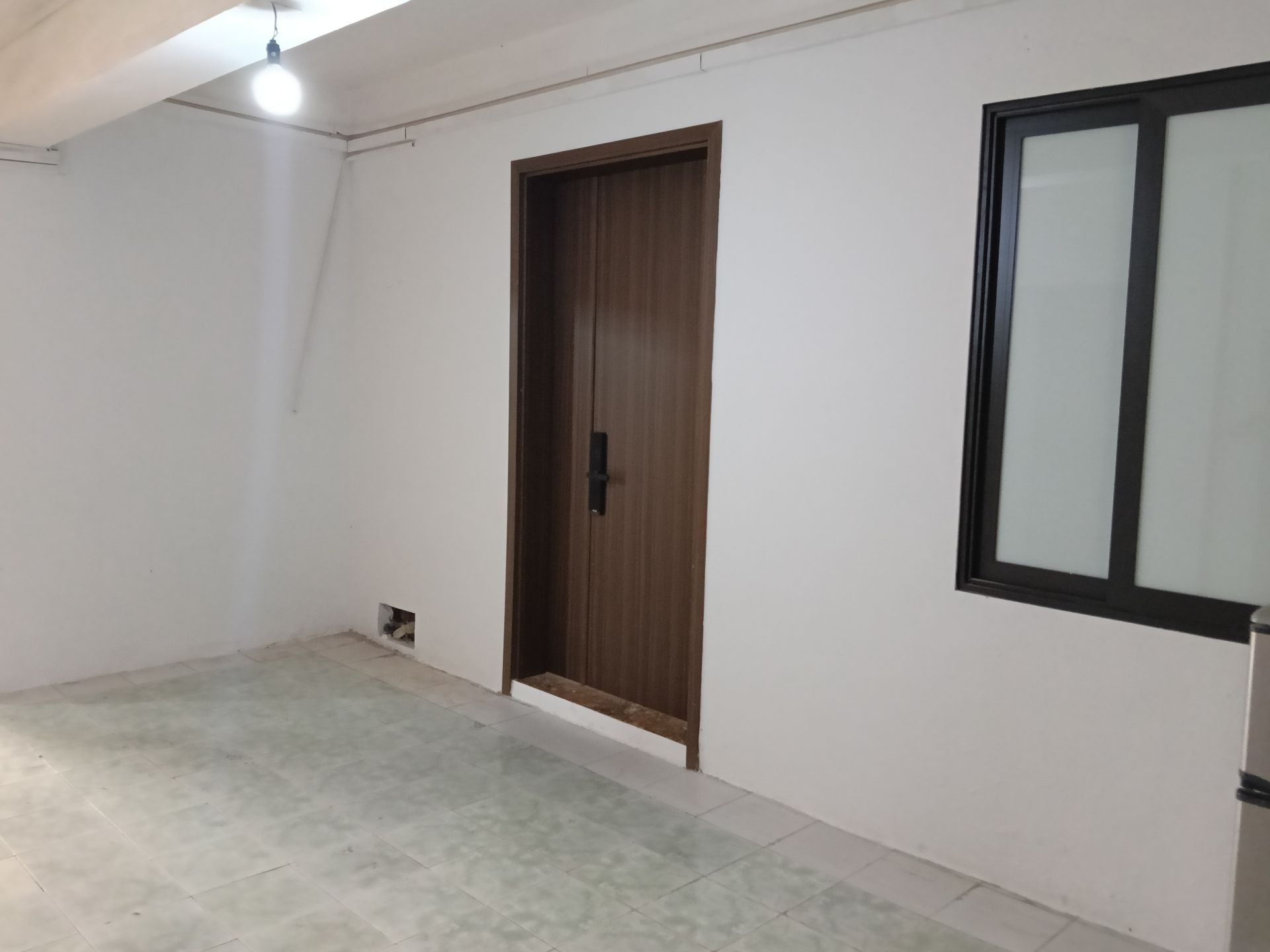Bán nhà Tân Mai - diện tích 53m2 1 tầng - Nhà đẹp hiếm có - giá 5,0 tỷ