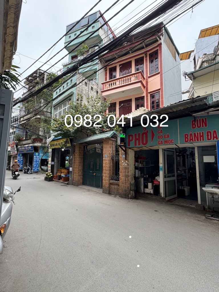 Bán nhà Vương Thừa Vũ - diện tích 99,9m2 3 tầng - MẶT NGÕ NHƯ MẶT PHỐ - giá 29,8 tỷ