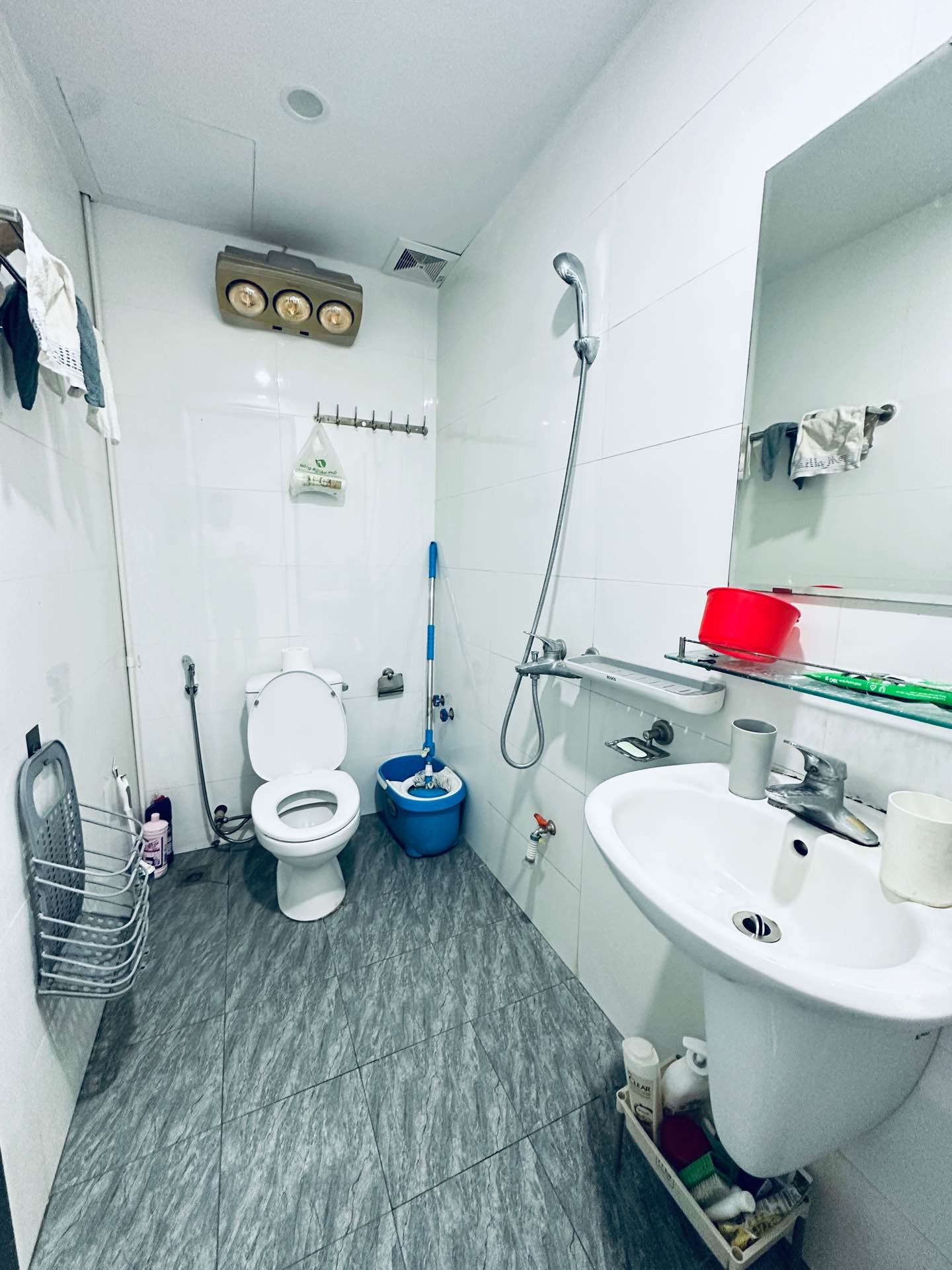 Bán nhà Định Công Hạ - diện tích 71m2 3 tầng - Ô tô đỗ cửa - giá 7,5 tỷ