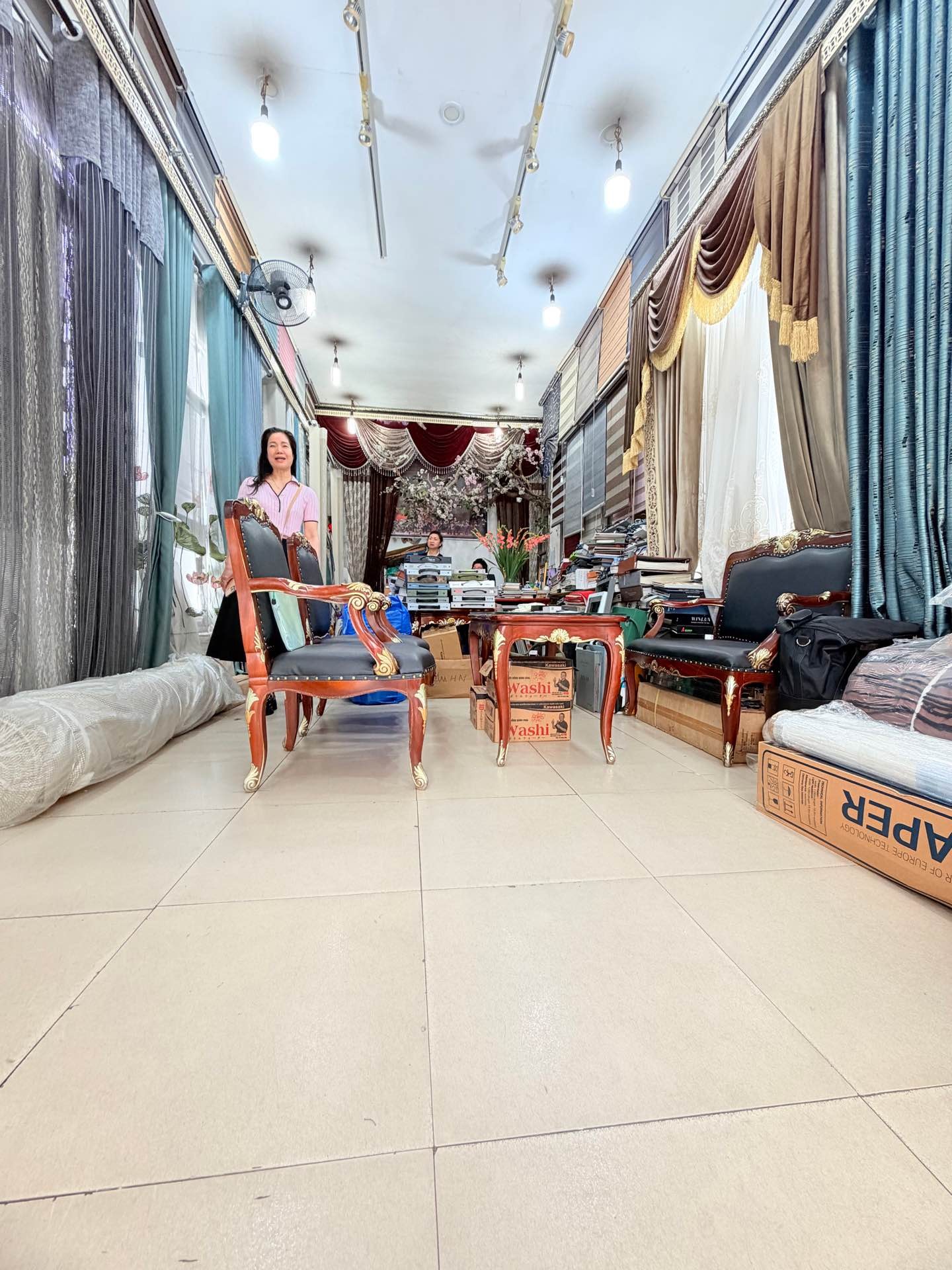 Bán nhà Tôn Đức Thắng - diện tích 51m2 2 tầng - MẶT PHỐ - KINH DOANH - VỈA HÈ Rộng - giá 31,2 tỷ