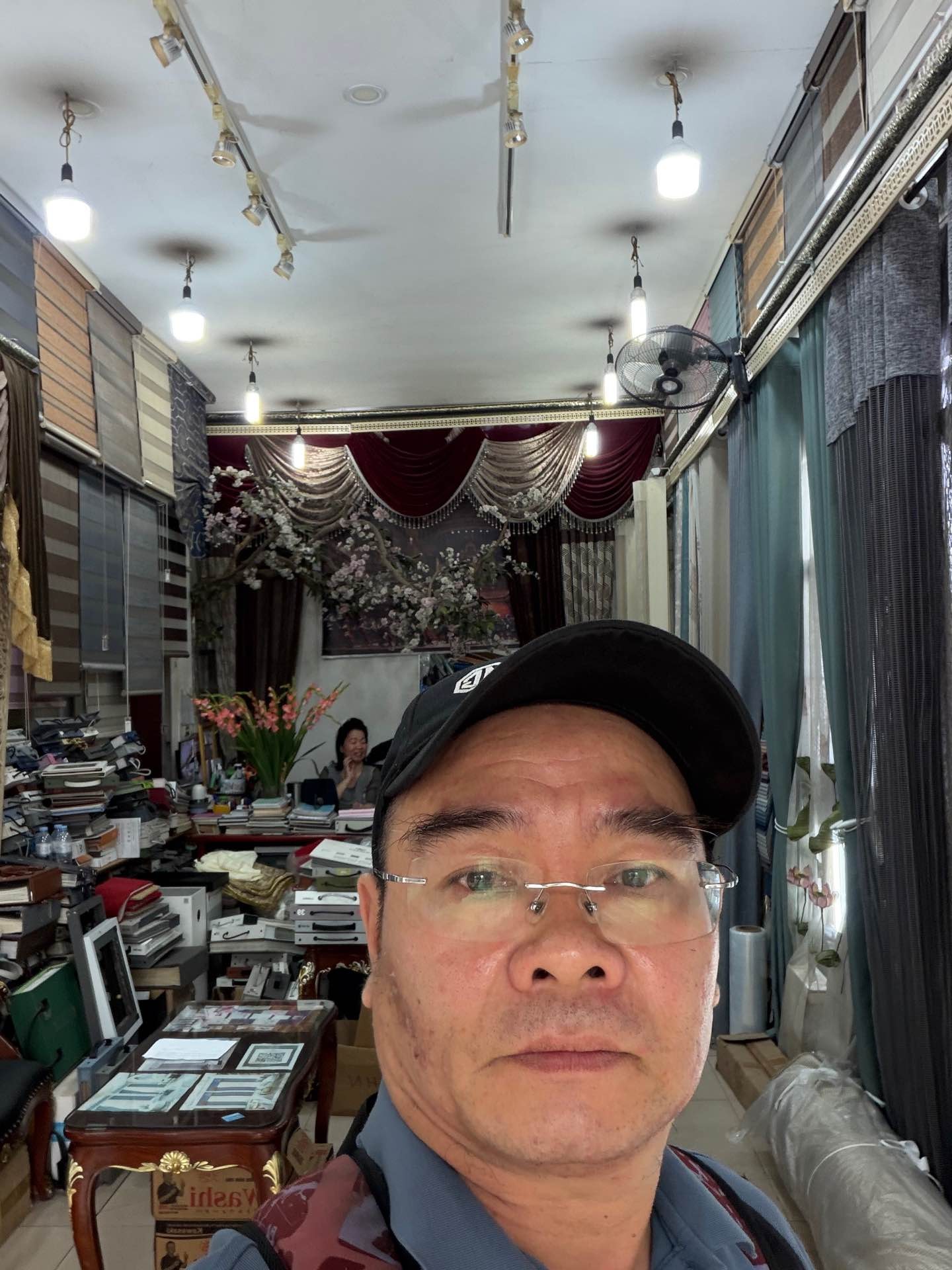 Bán nhà Tôn Đức Thắng - diện tích 51m2 2 tầng - MẶT PHỐ - KINH DOANH - VỈA HÈ Rộng - giá 31,2 tỷ