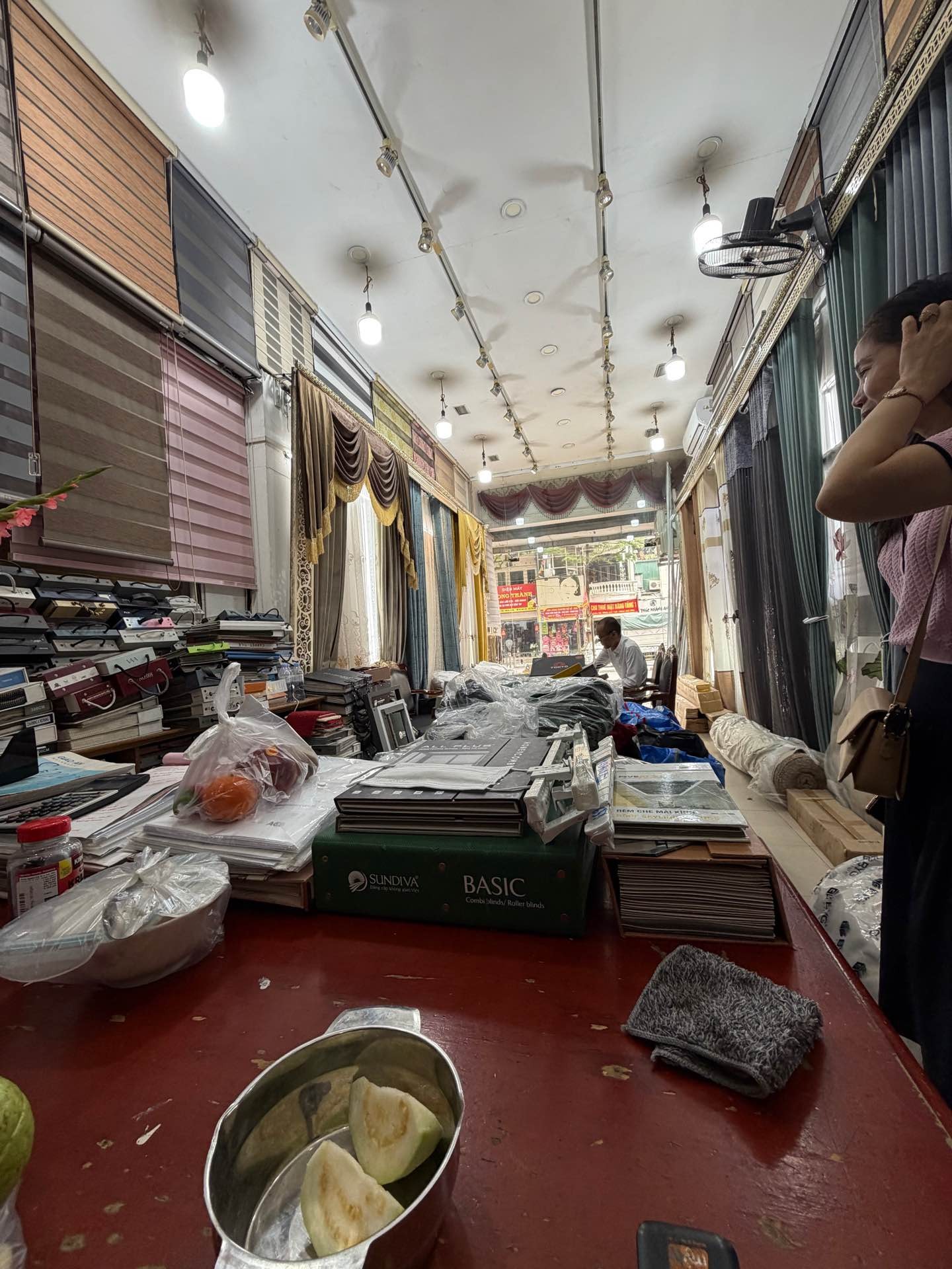 Bán nhà Tôn Đức Thắng - diện tích 51m2 2 tầng - MẶT PHỐ - KINH DOANH - VỈA HÈ Rộng - giá 31,2 tỷ