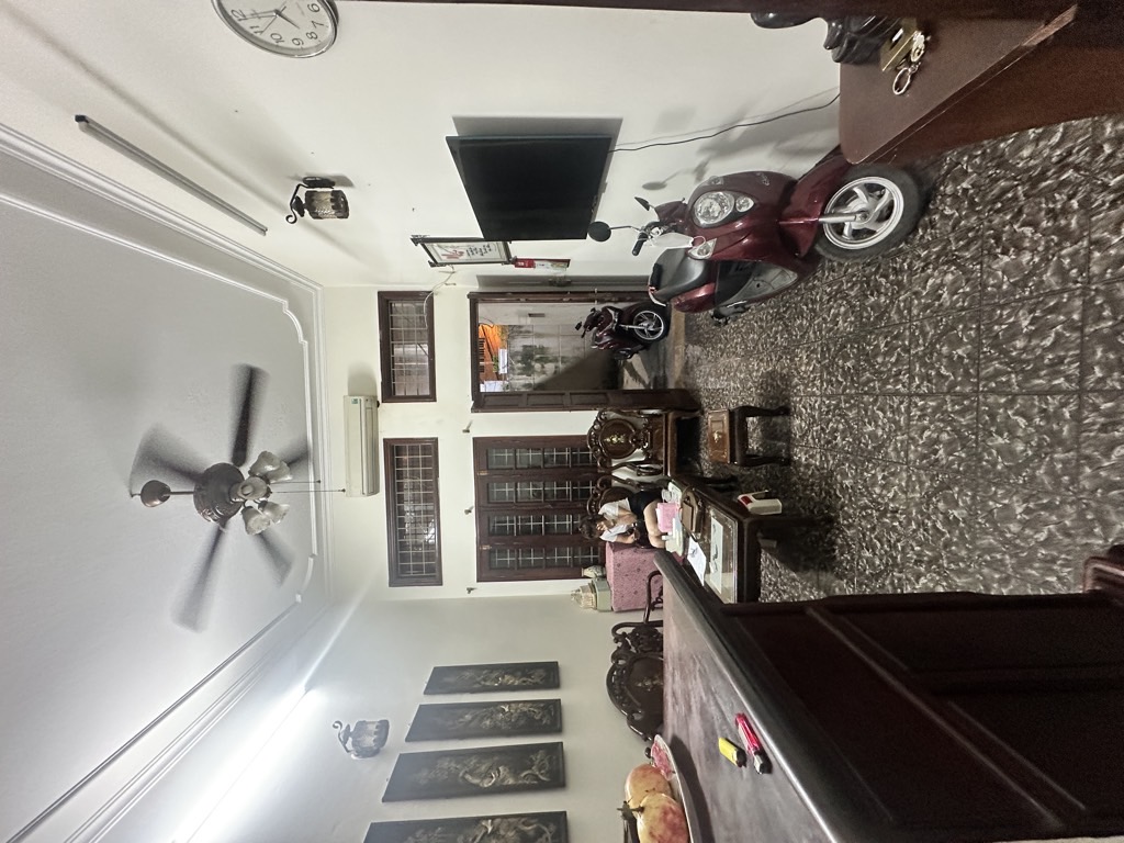 Bán nhà Đại La - diện tích 32m2 4 tầng - Nhà đẹp hiếm có - giá 9,2 tỷ