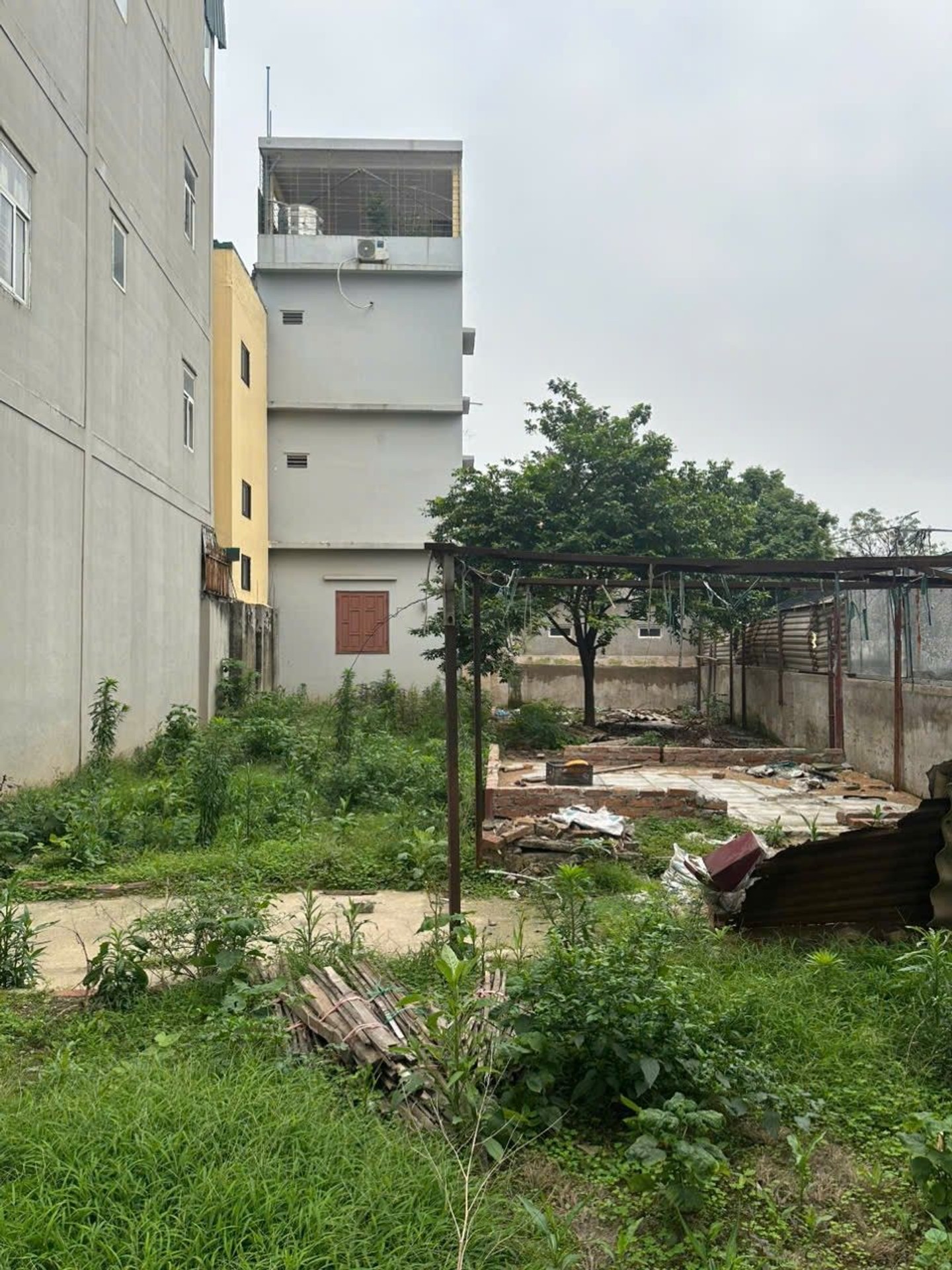 Bán nhà Phan Trọng Tuệ - diện tích 222m2 1 tầng - mặt tiền 6,4m - giá 40,5 tỷ