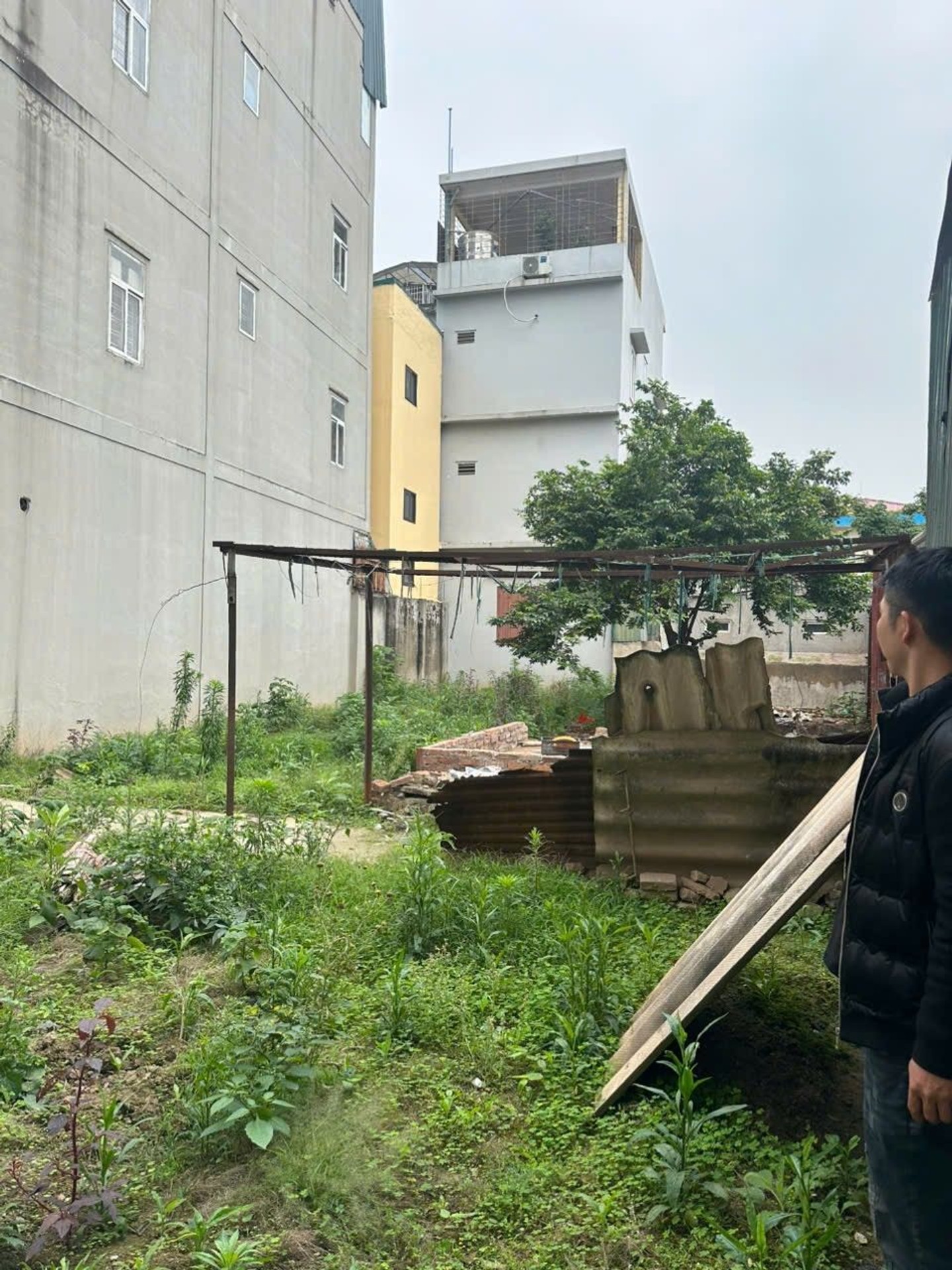 Bán nhà Phan Trọng Tuệ - diện tích 222m2 1 tầng - mặt tiền 6,4m - giá 40,5 tỷ