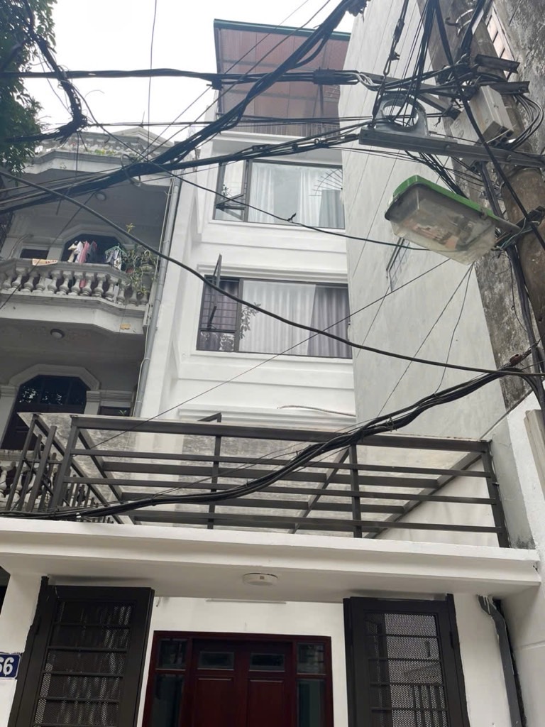 Bán nhà Đê La Thành - diện tích 90m2 5 tầng - Ô TÔ ĐỖ CỔNG - giá 28,5 tỷ