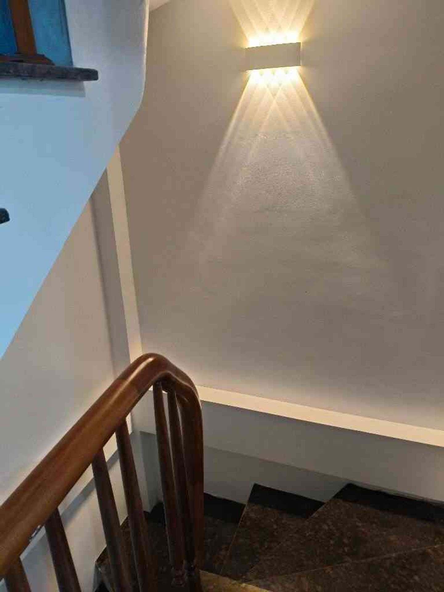 Bán nhà Hai Bà Trưng - diện tích 32m2 5 tầng - Mặt ngõ thông kinh doanh - giá 8,68 tỷ